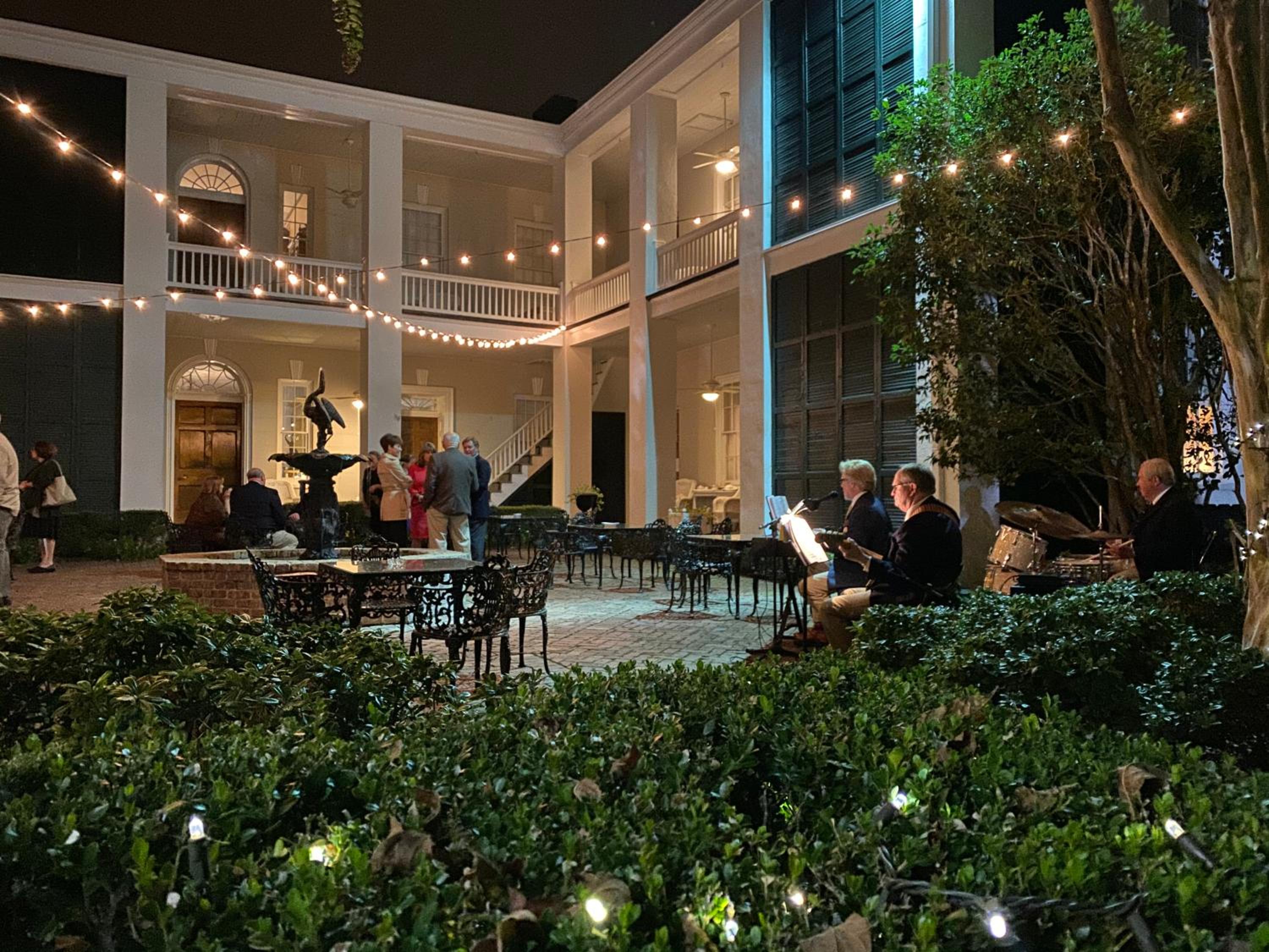 Natchez Vacations - Monmouth Historic Inn - Property Image 26