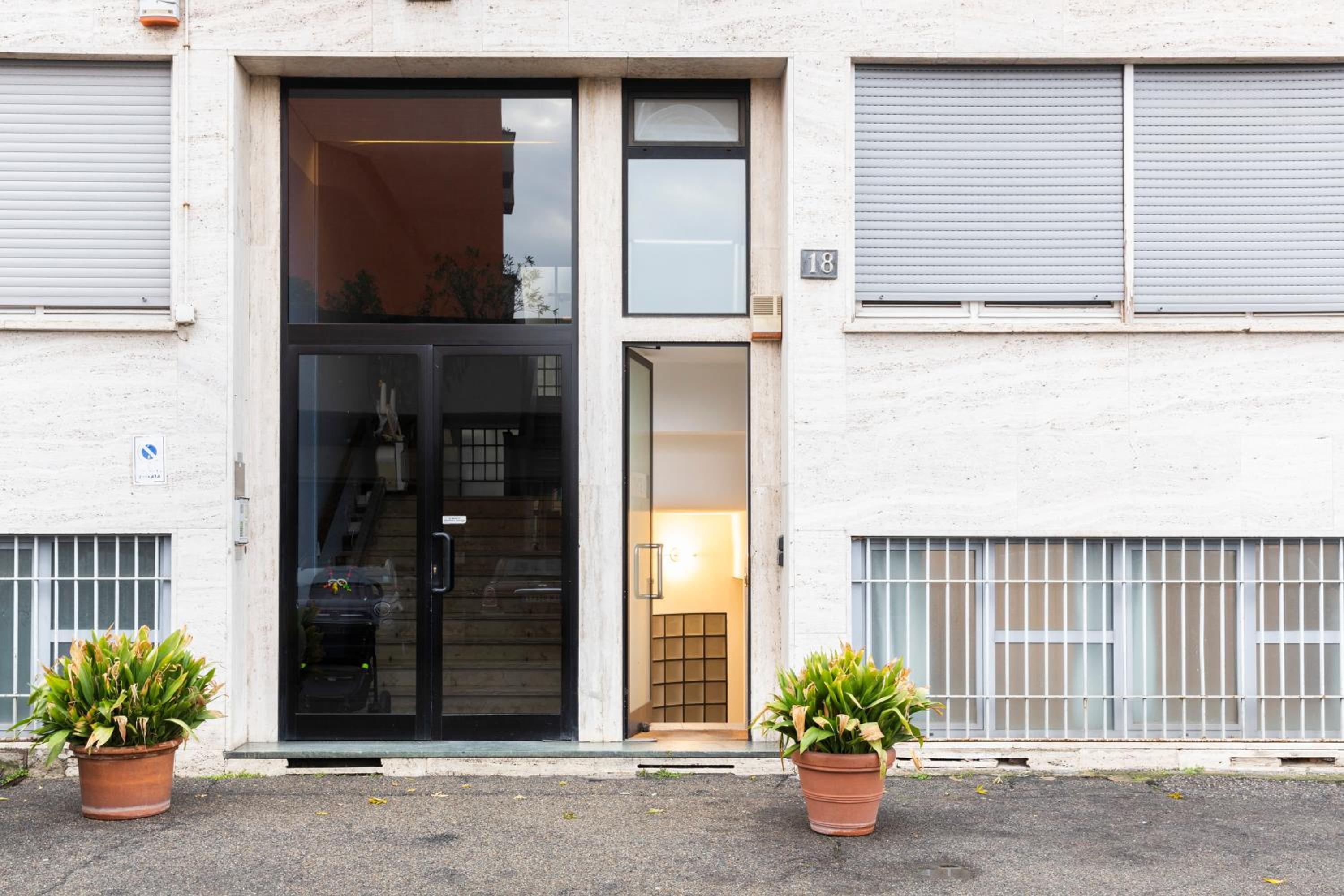 Milan Design Flats