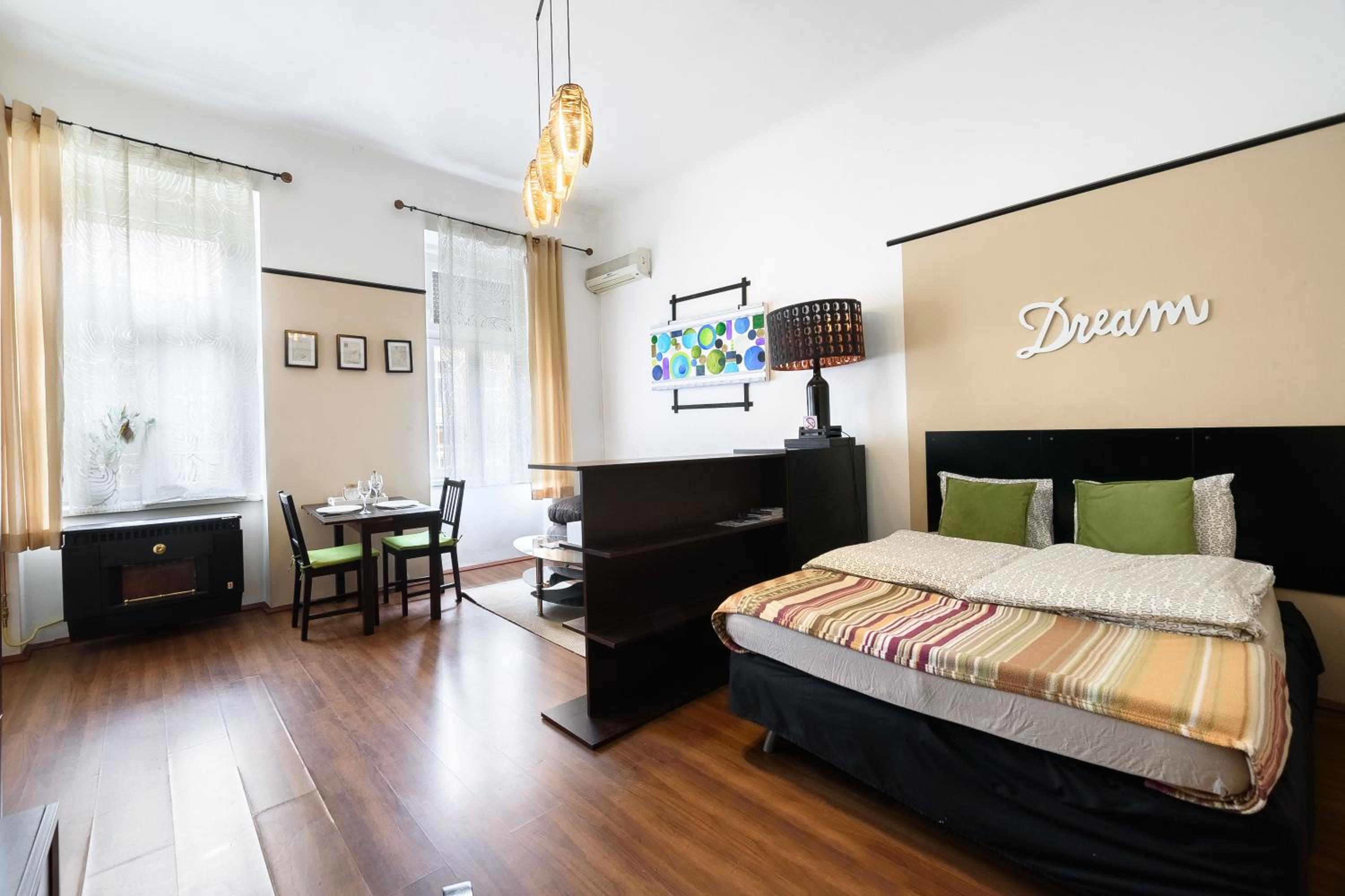 Art Dream Apartment