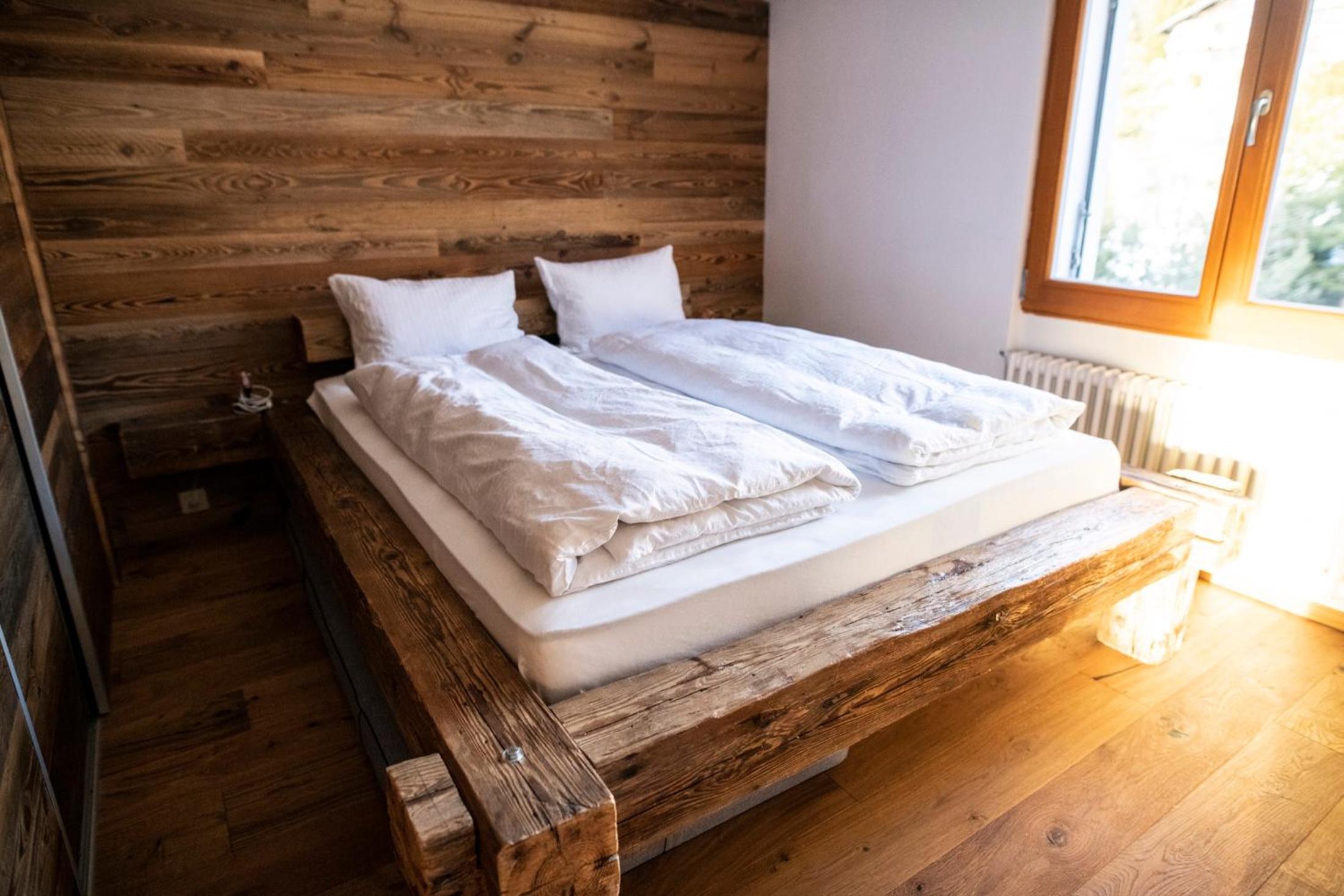 Modernity and authenticity in Crans-Montana, breathtaking panorama