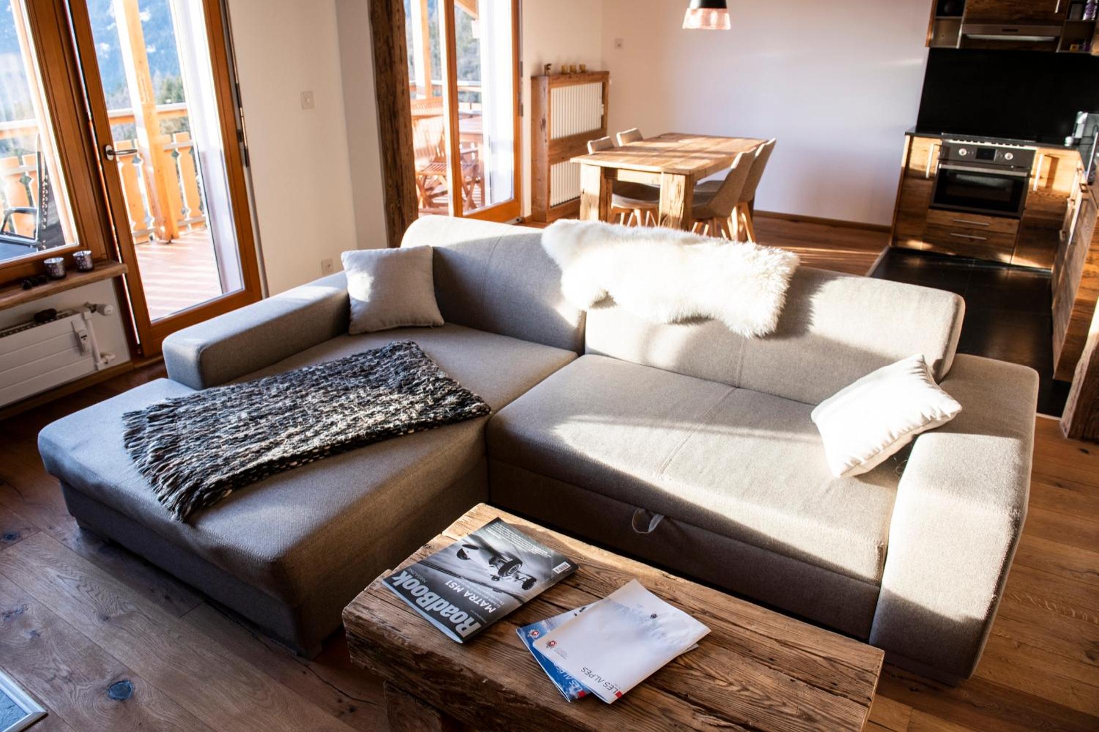 Modernity and authenticity in Crans-Montana, breathtaking panorama