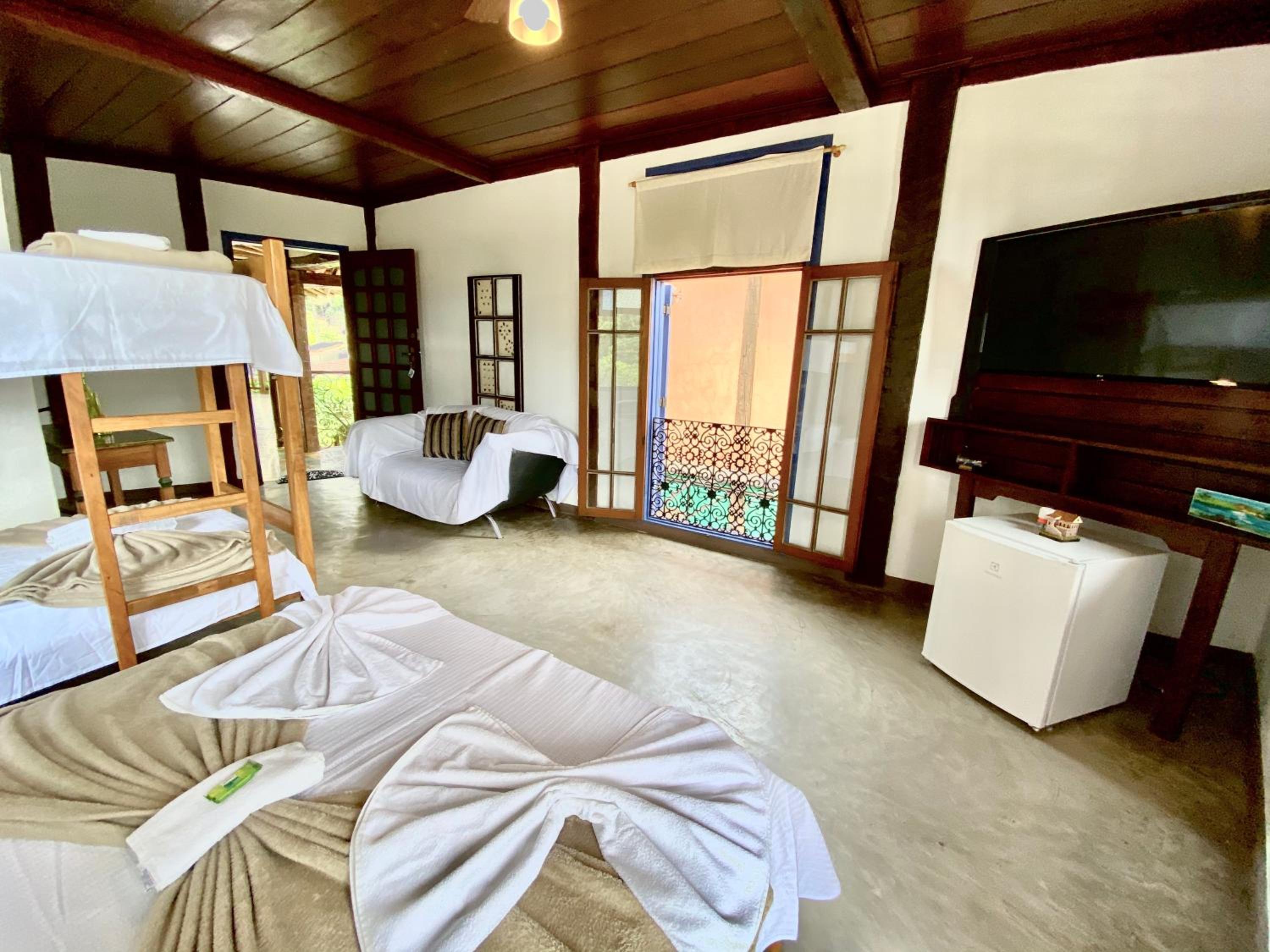 Vila Pequeá Ilhabela