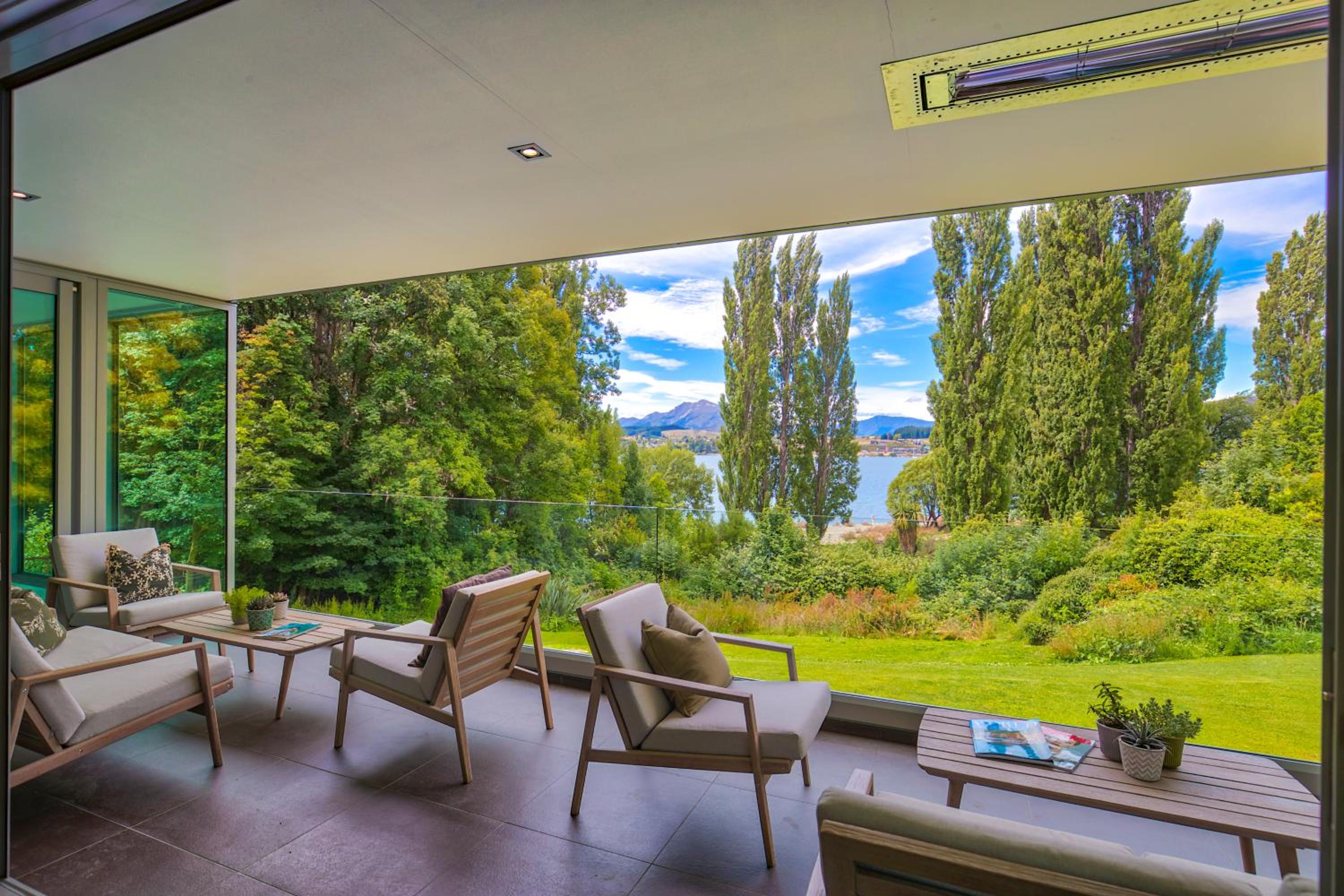 Waters Edge by Sotheby's Luxury Rental Homes