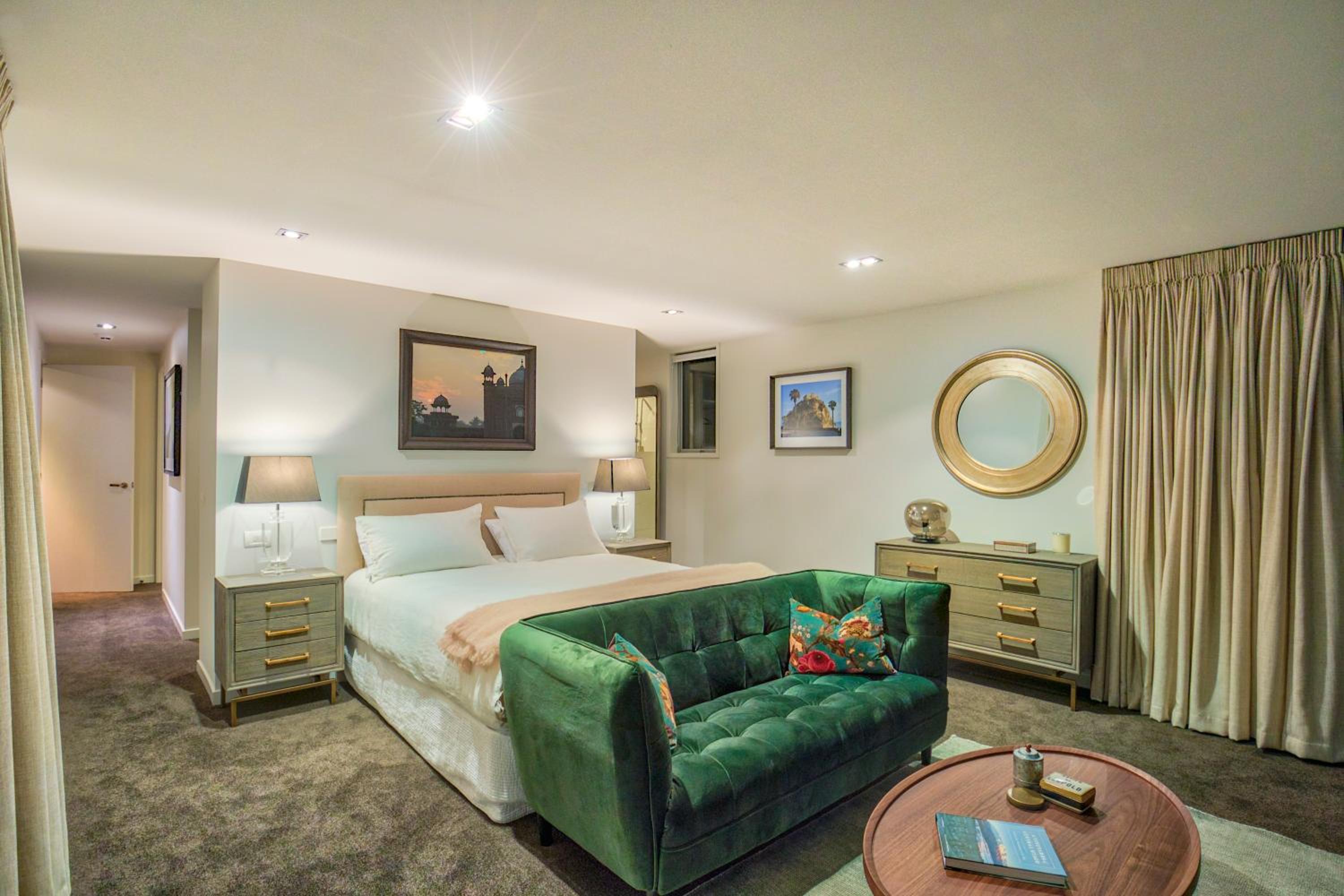 Waters Edge by Sotheby's Luxury Rental Homes