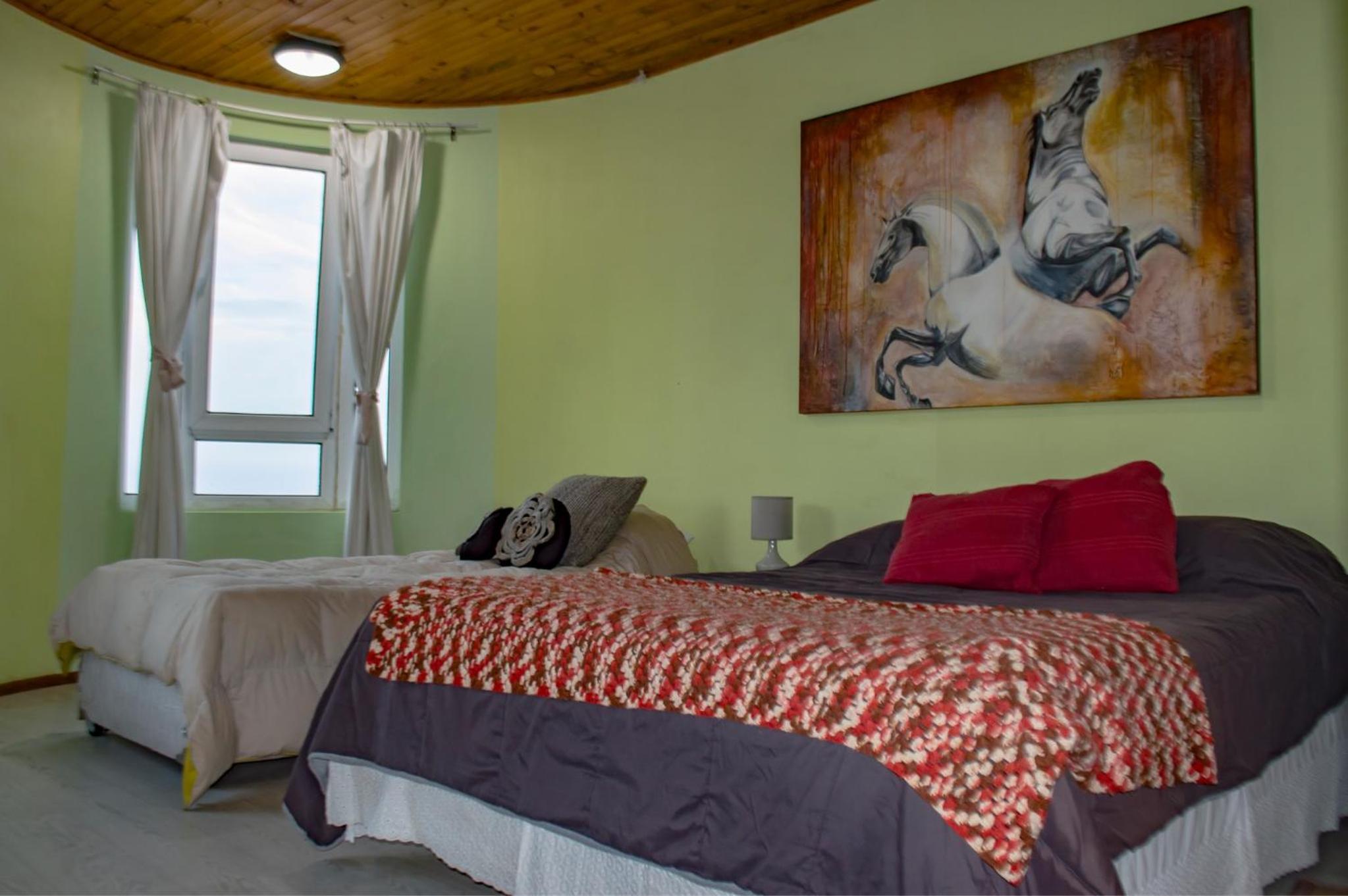 Hostal lala porteña vista al mar, baño privado y desayuno