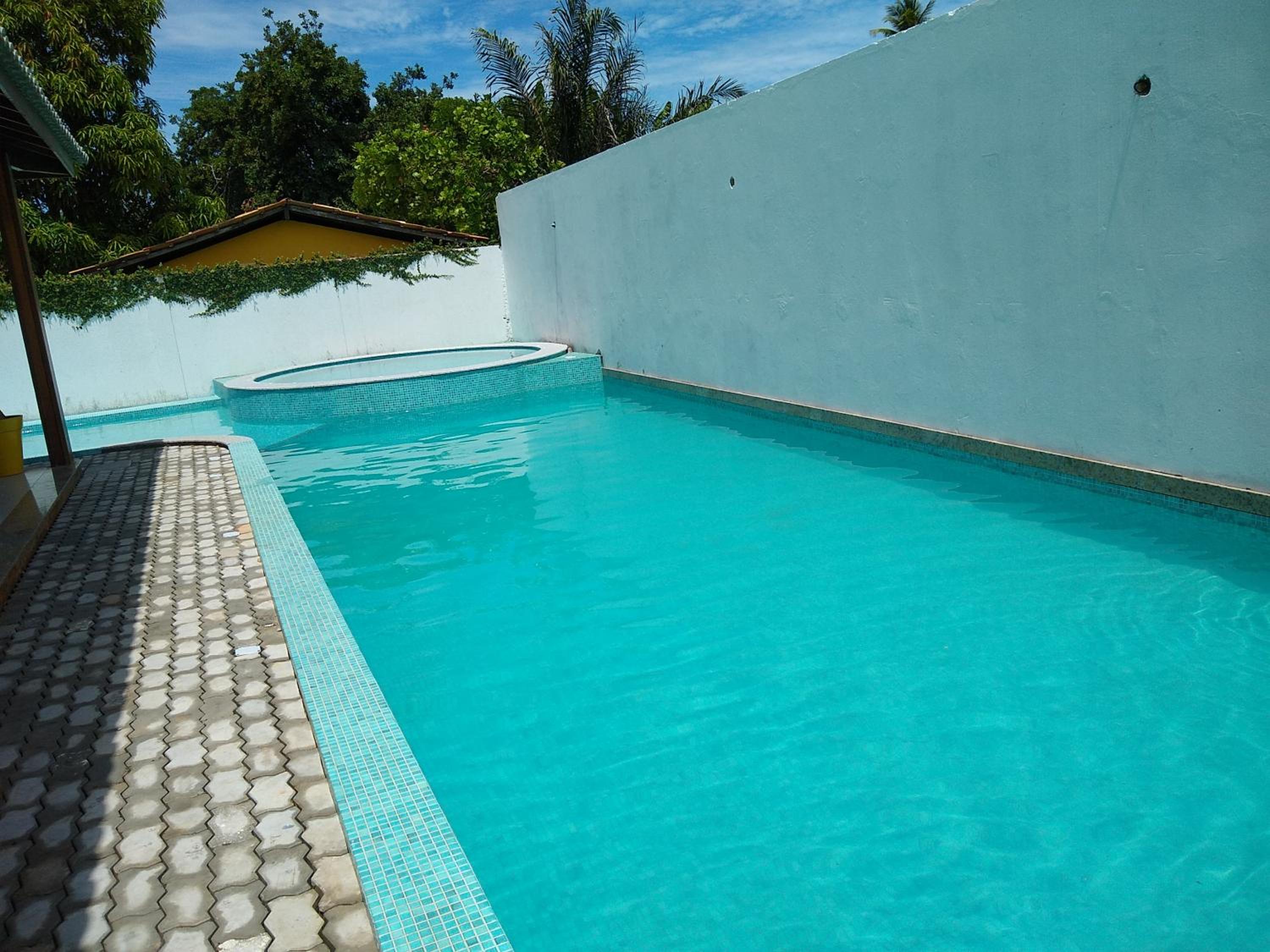 VILLAGE aconchegante com 3 suítes