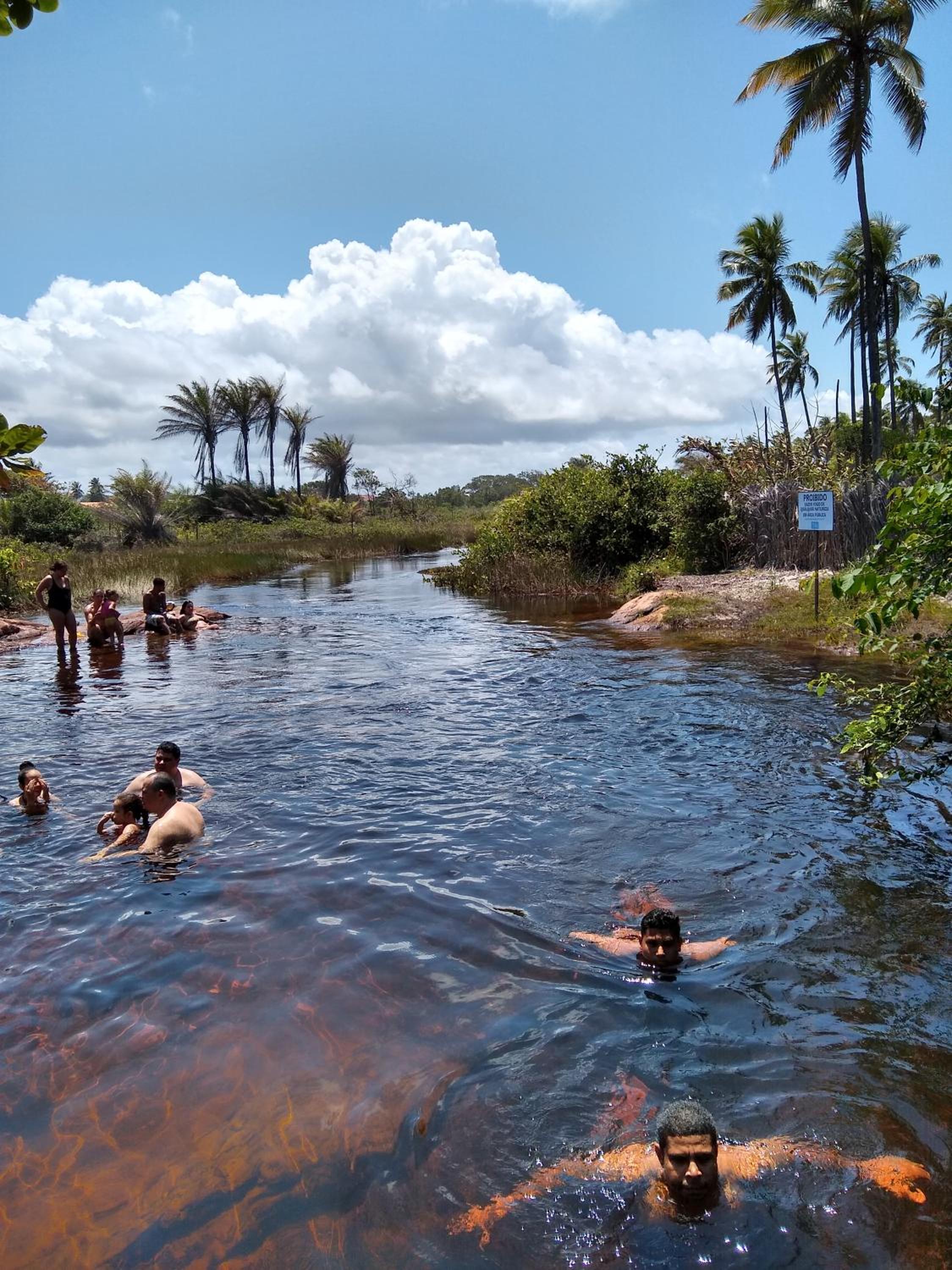 VILLAGE aconchegante com 3 suítes
