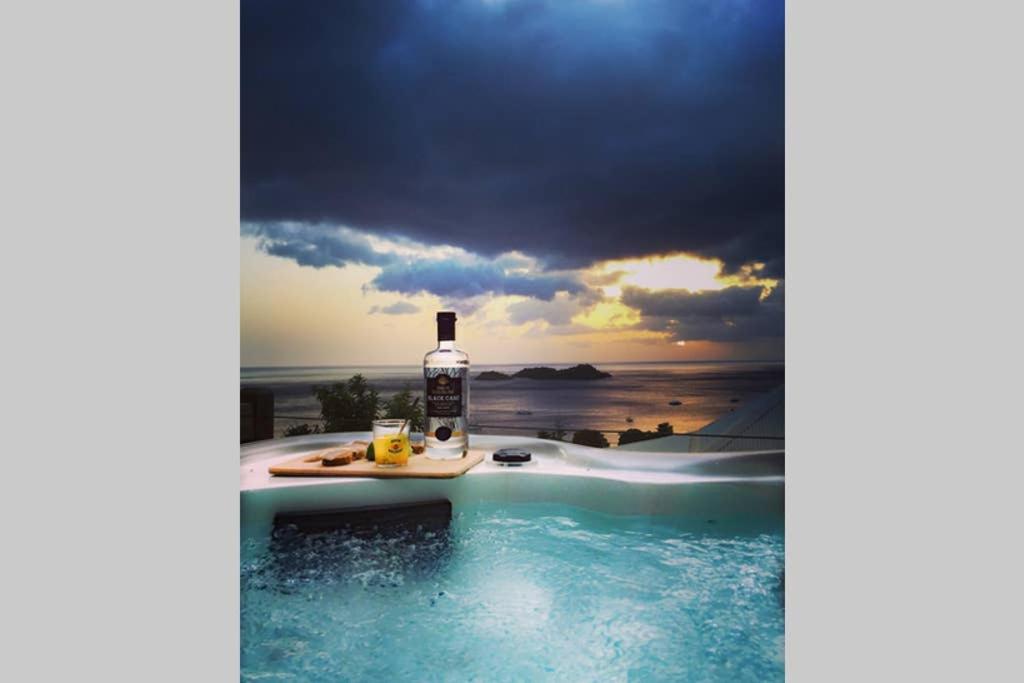 Sunset Lodge