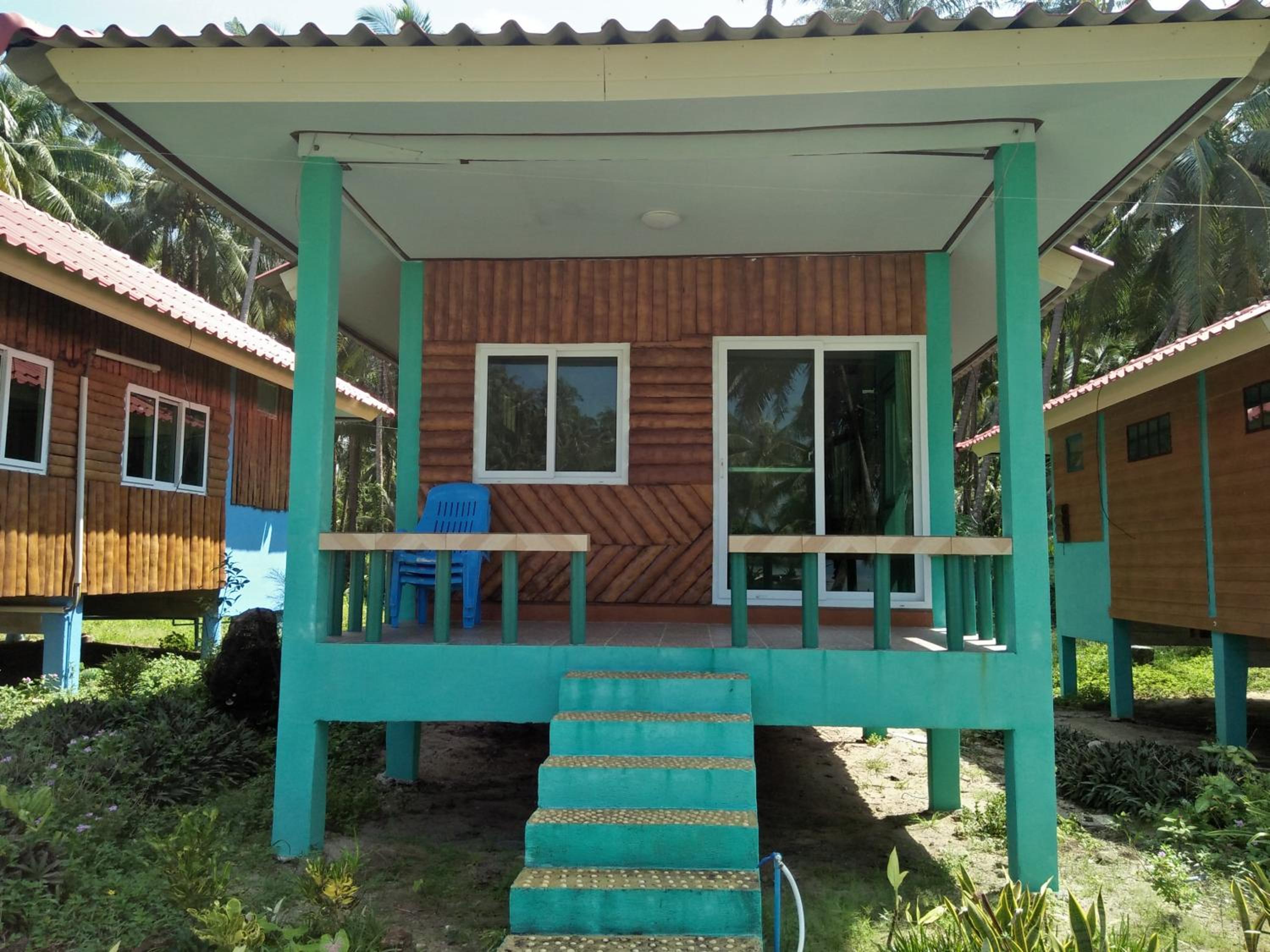 Happy Days Resort