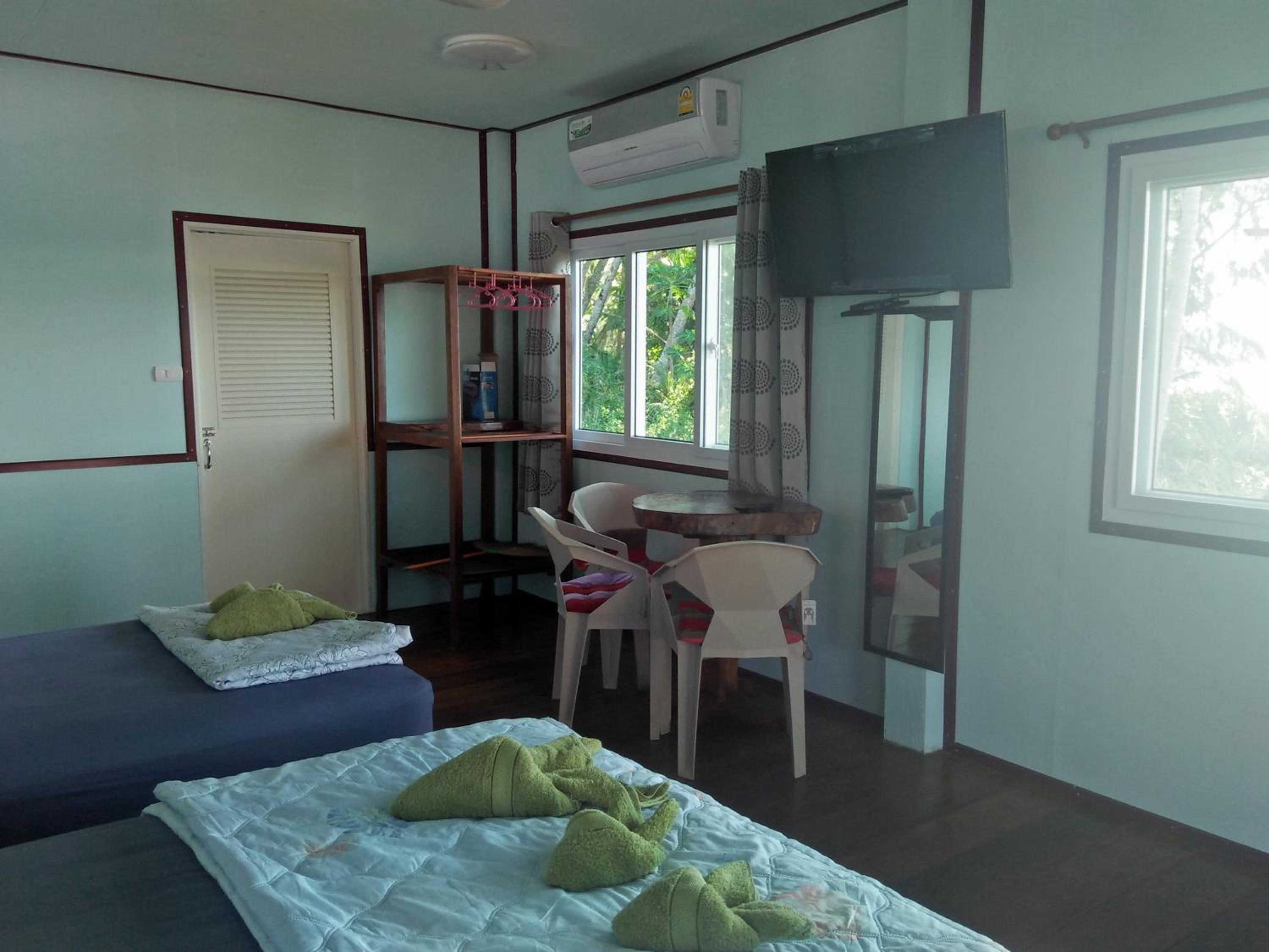 Happy Days Resort