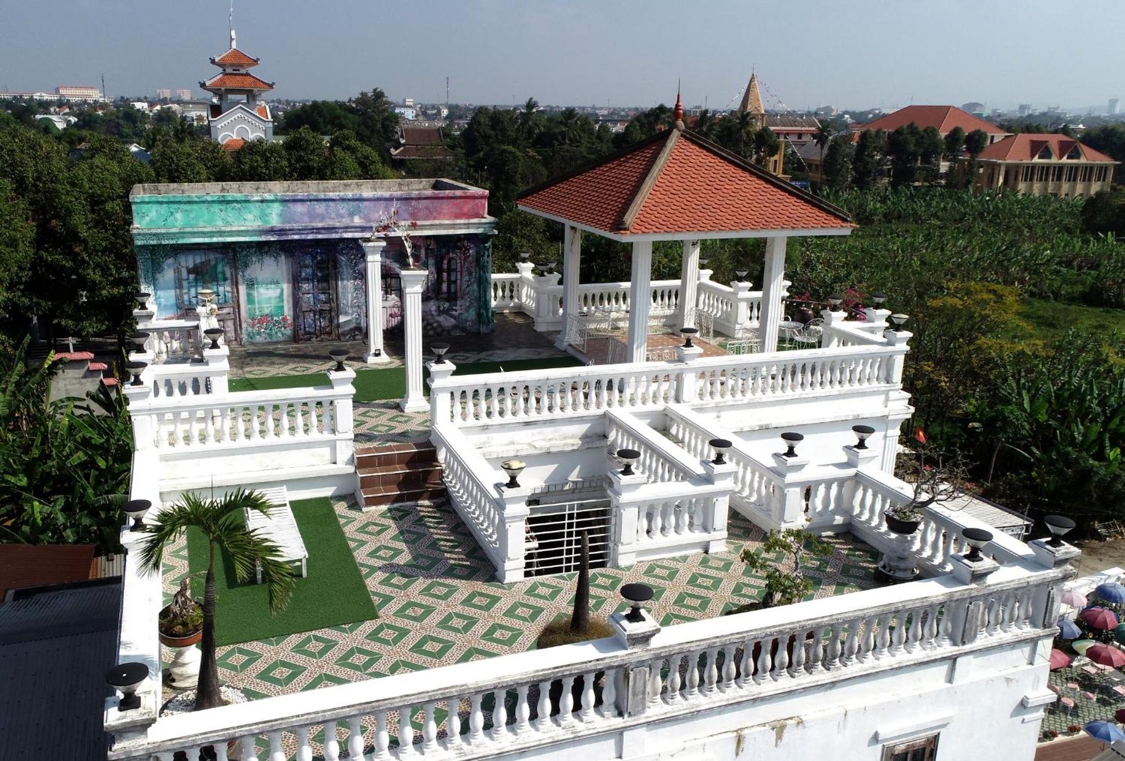 Timothy Homestay Hue
