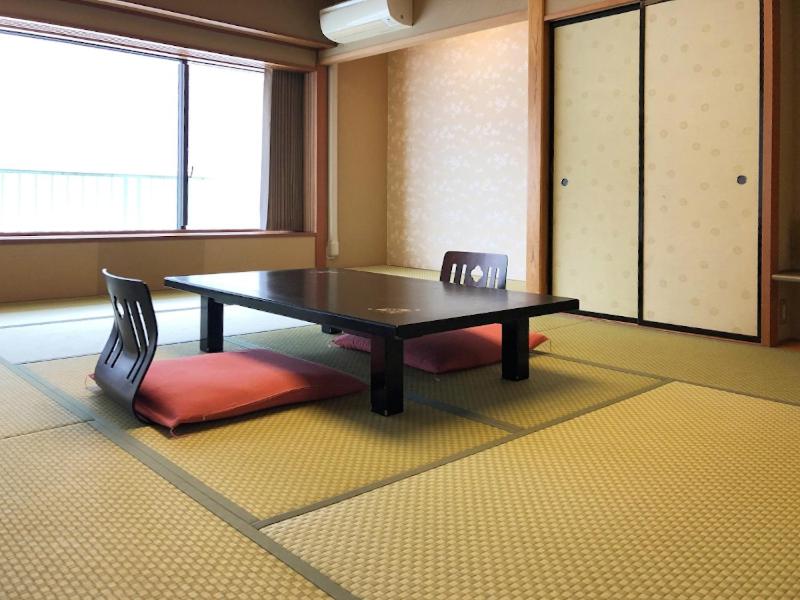 Hotel Yunojin view 4