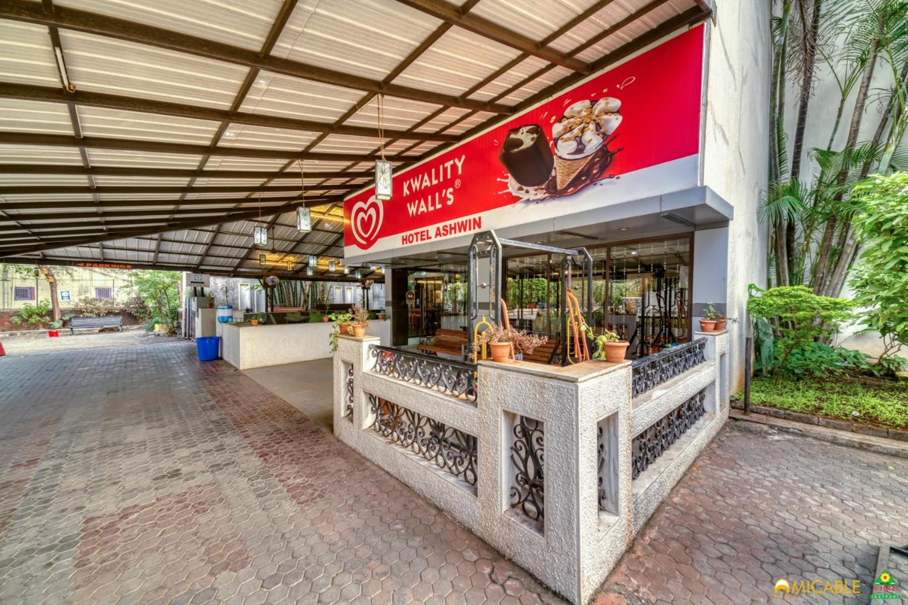 Hotel Ashwin Igatpuri, Pure Veg & Jain Food