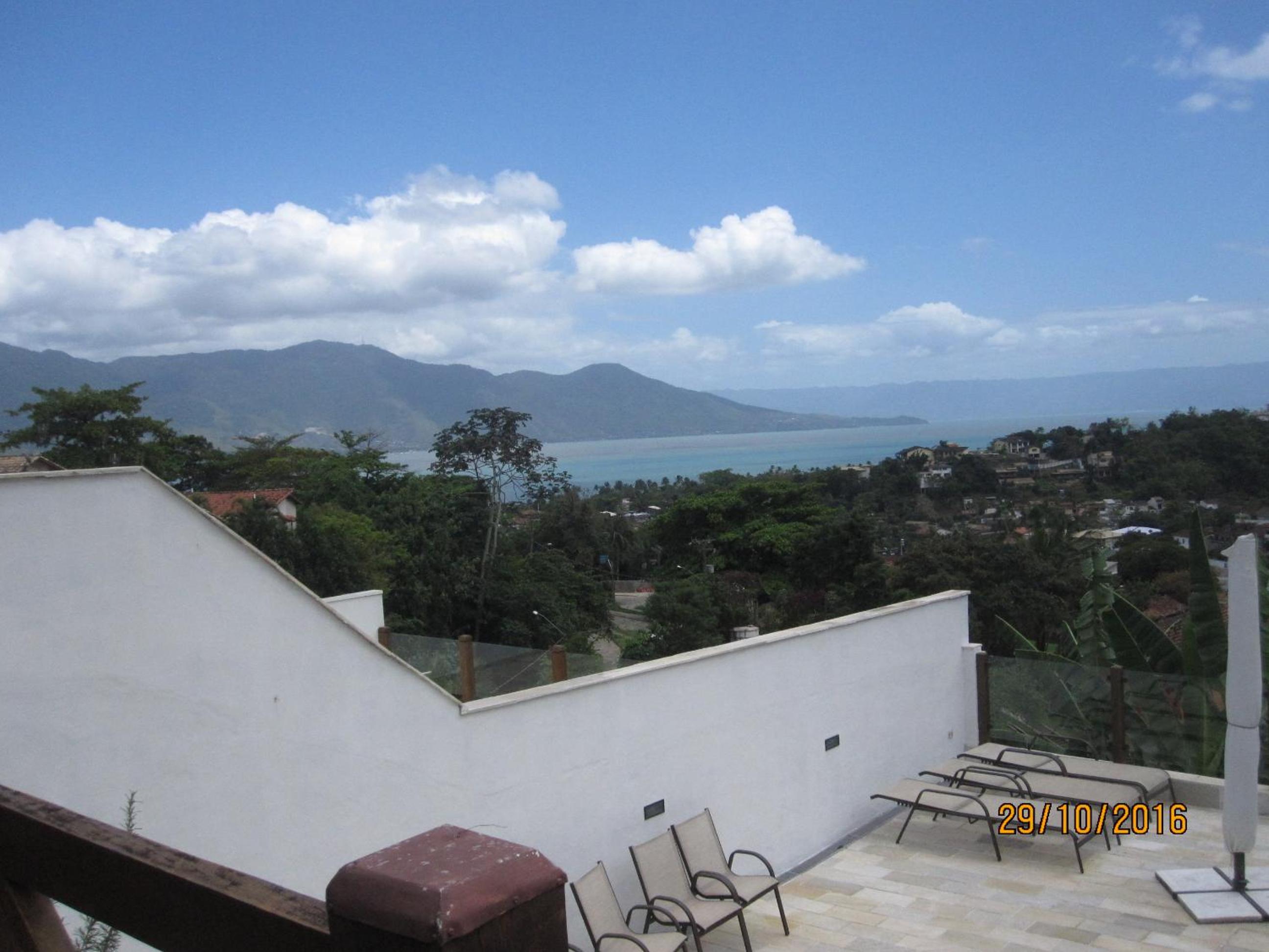 Chalés e suíte Ilhabela