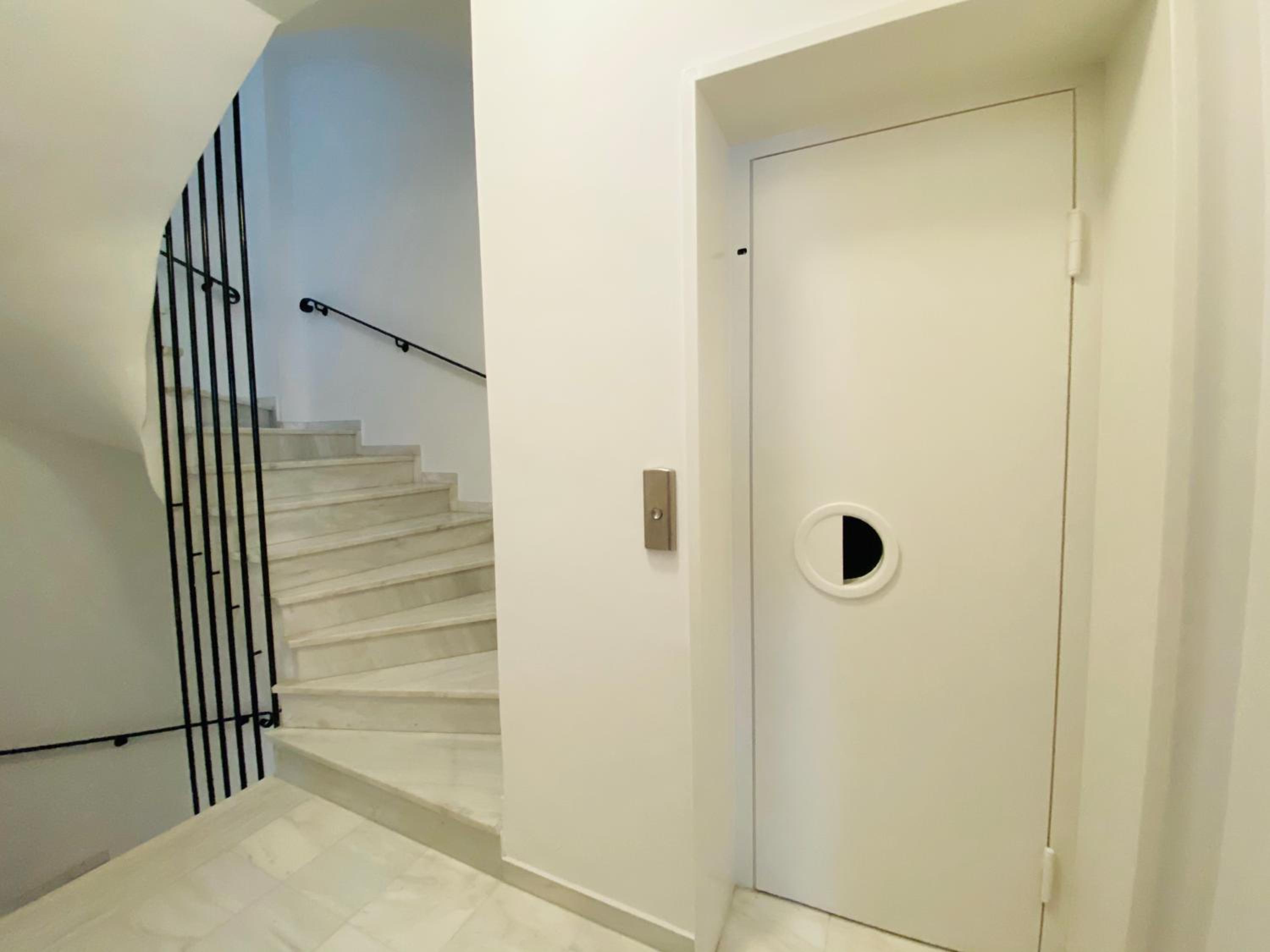 Whale Apartment - Plaka