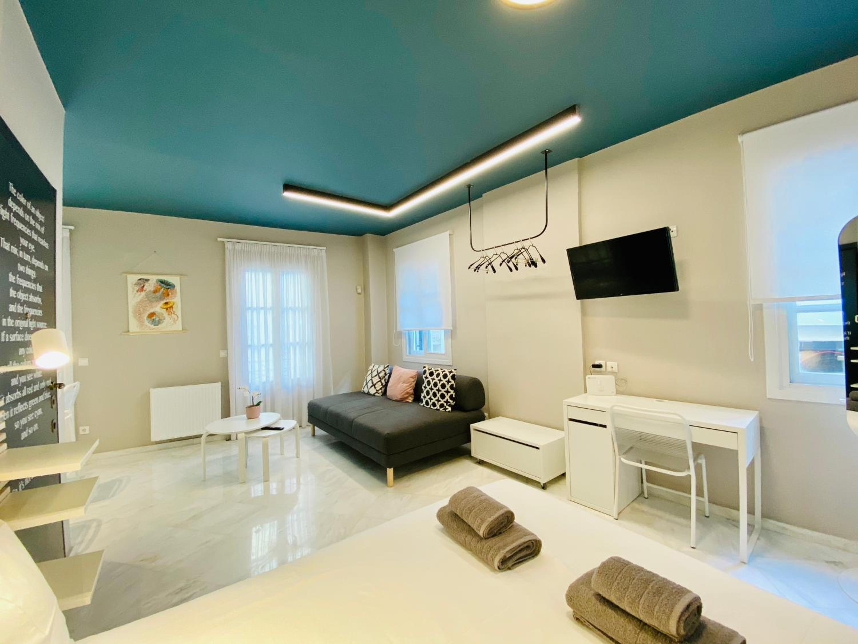 Whale Apartment - Plaka