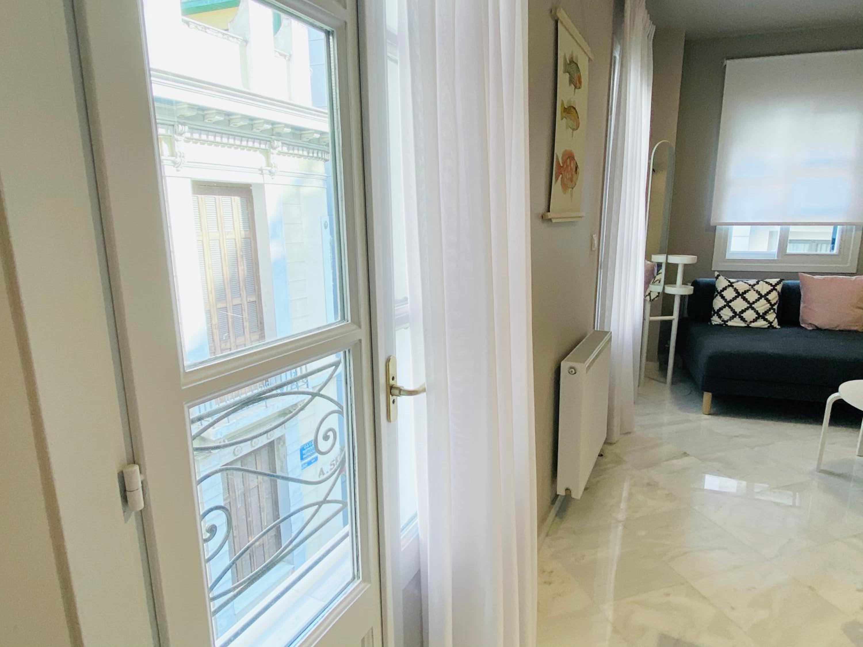 Whale Apartment - Plaka