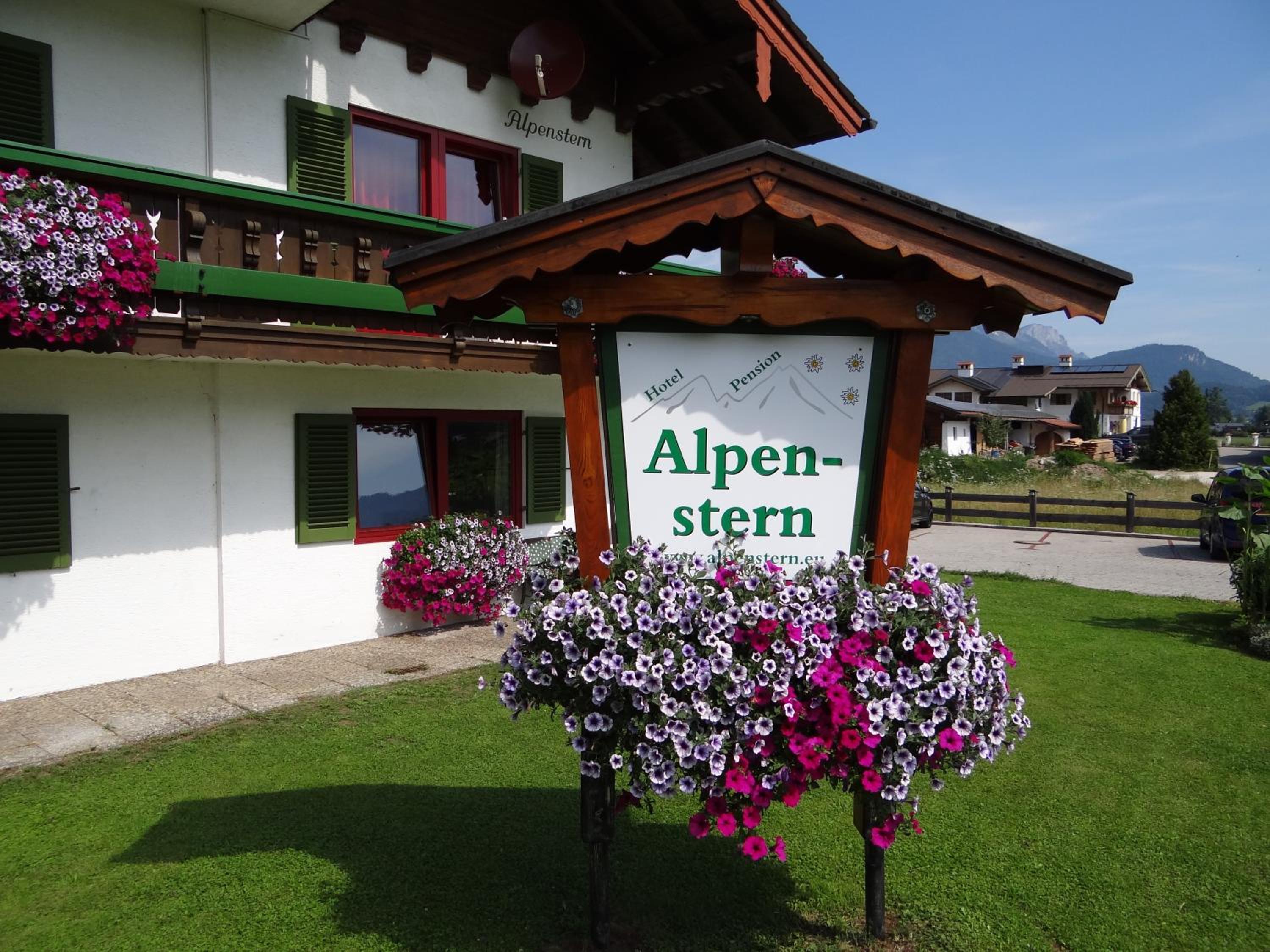 Hotel - Pension Alpenstern view 4