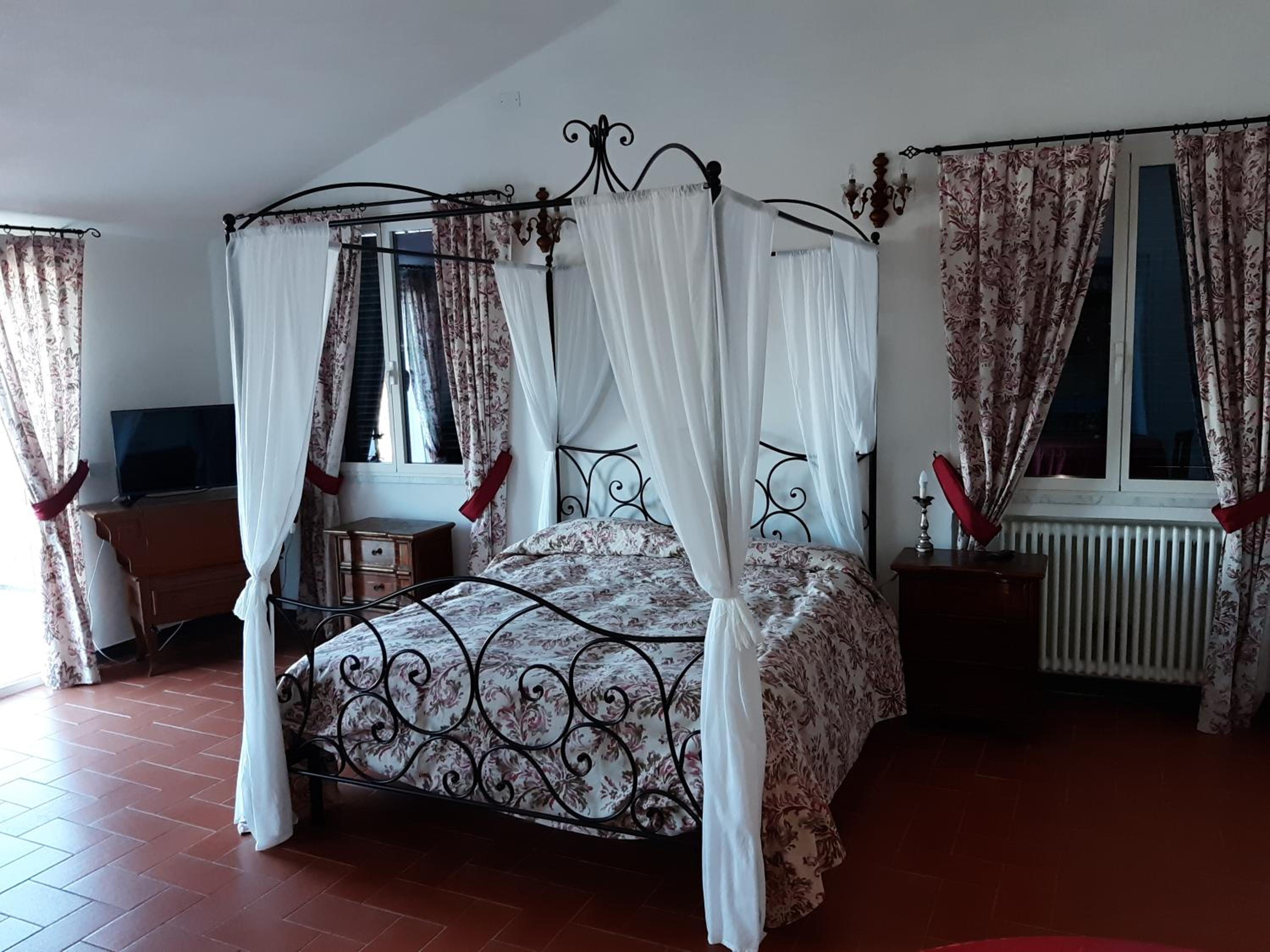 Villa Bellosguardo Apartments