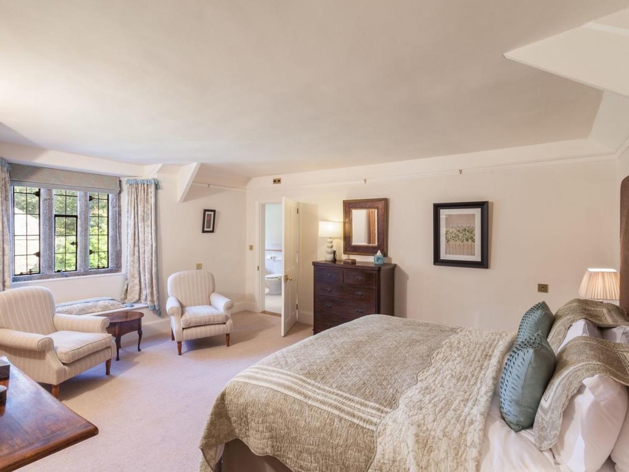 Great Bidlake Manor