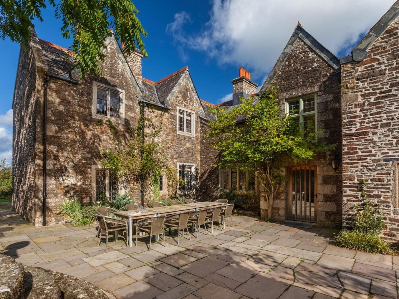 Great Bidlake Manor