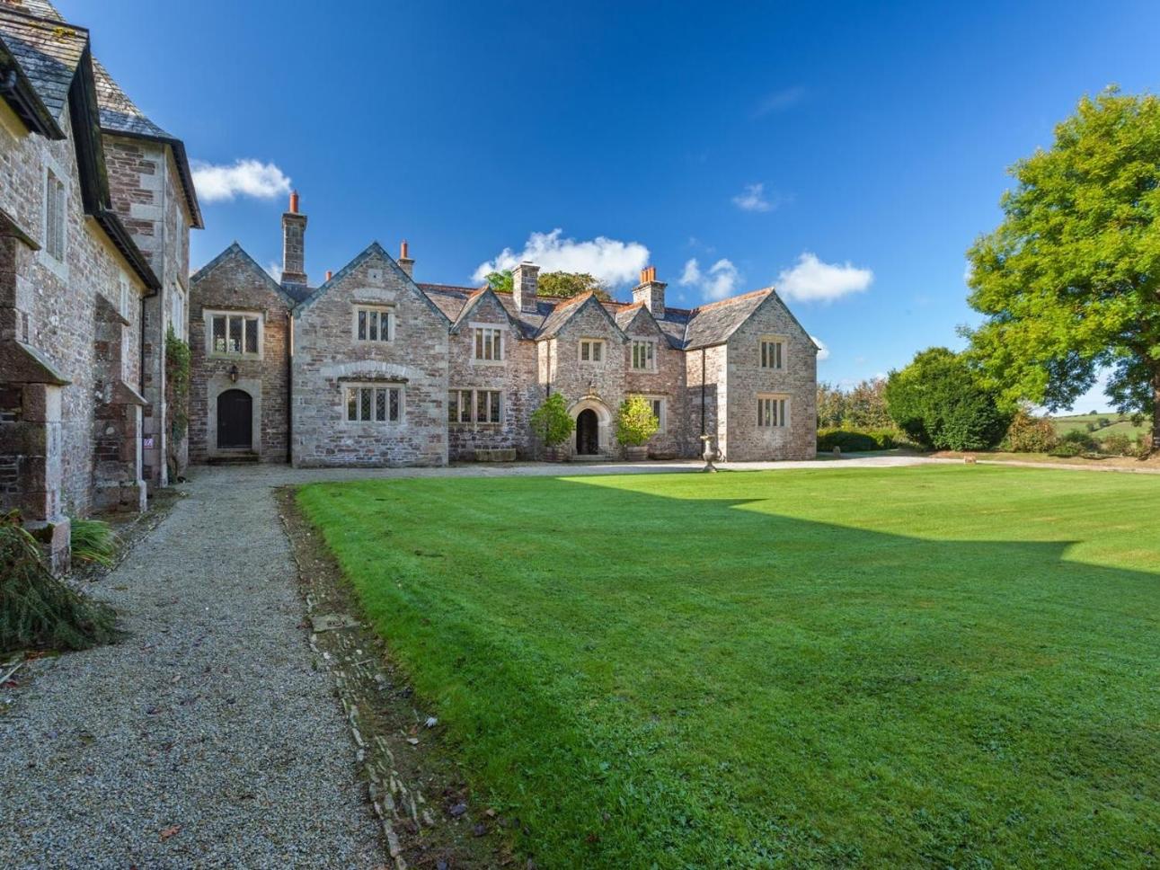 Great Bidlake Manor