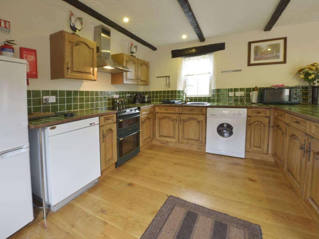 Lower Wadden Farmhouse and Annexe