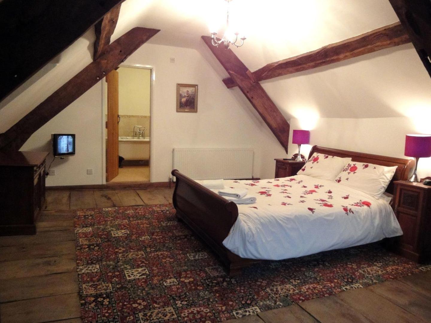 Hornshayne Farmhouse