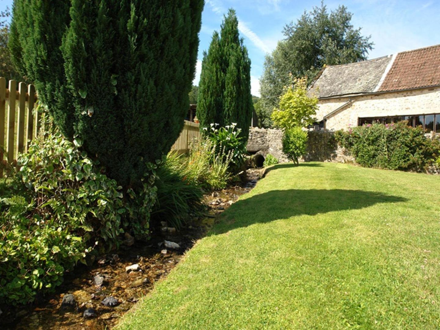 Hornshayne Farmhouse
