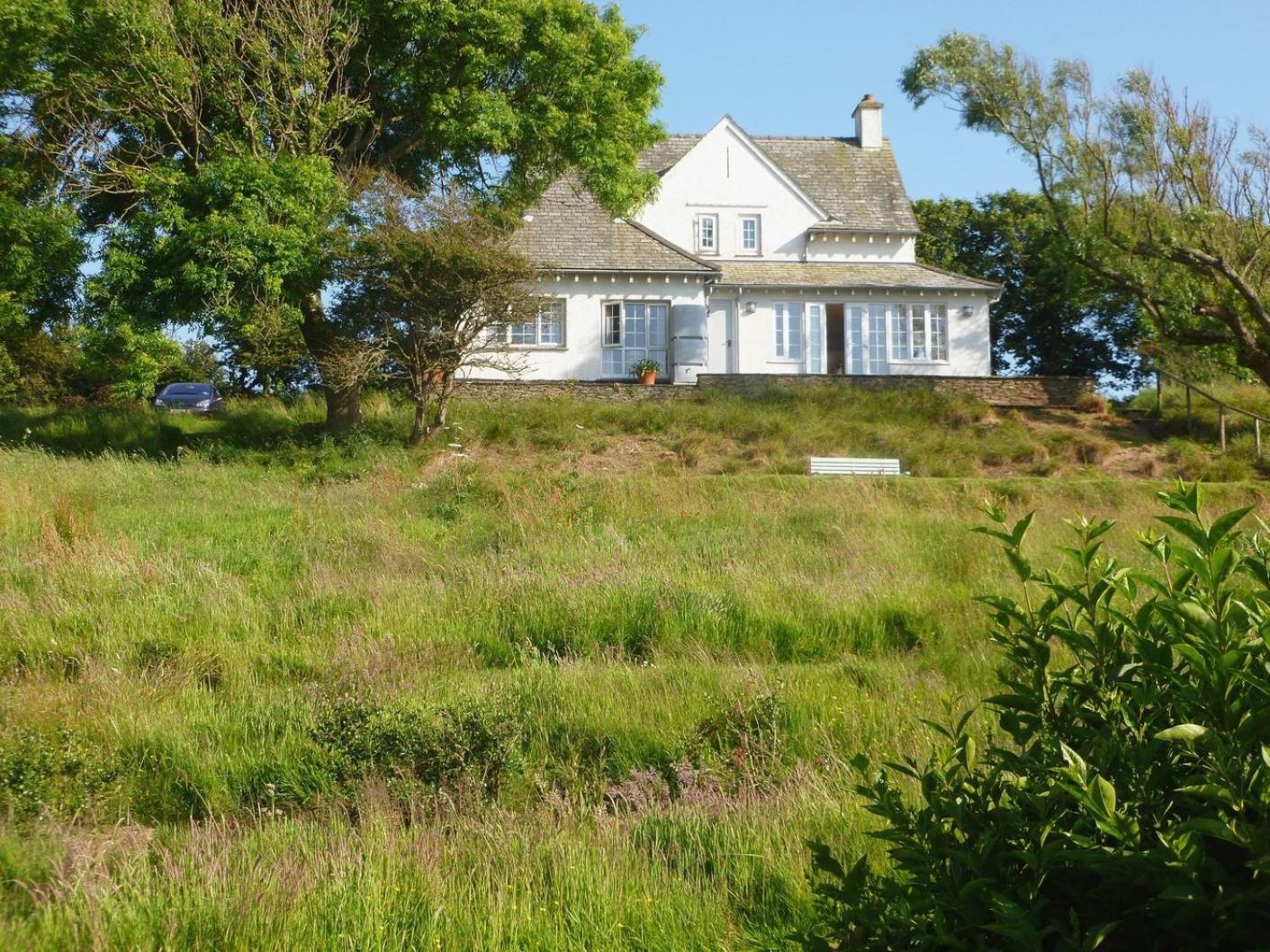 Ayrmer Path