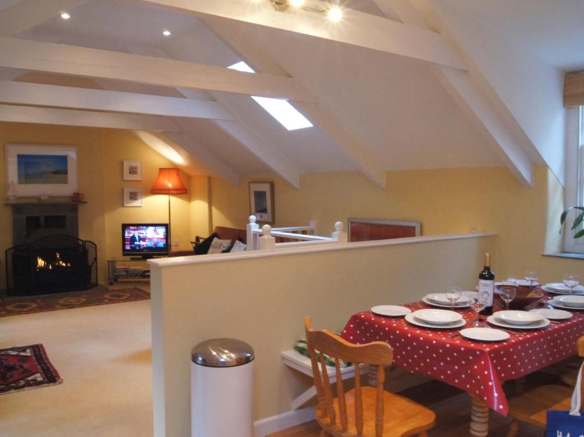 Grooms Cottage