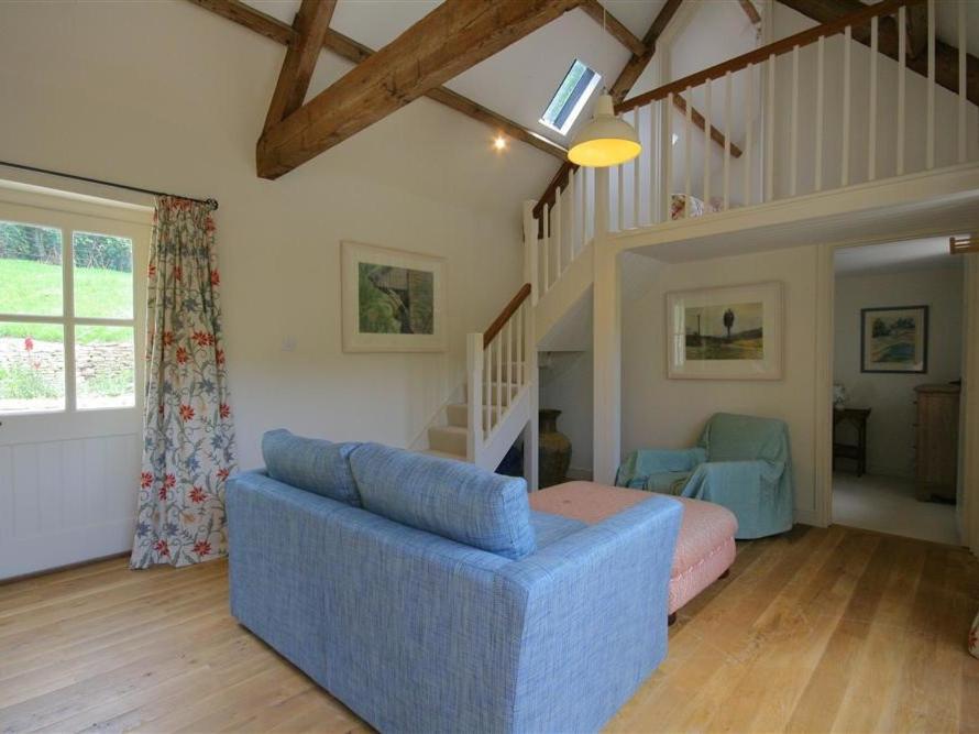 Upper Mill Barn view 4
