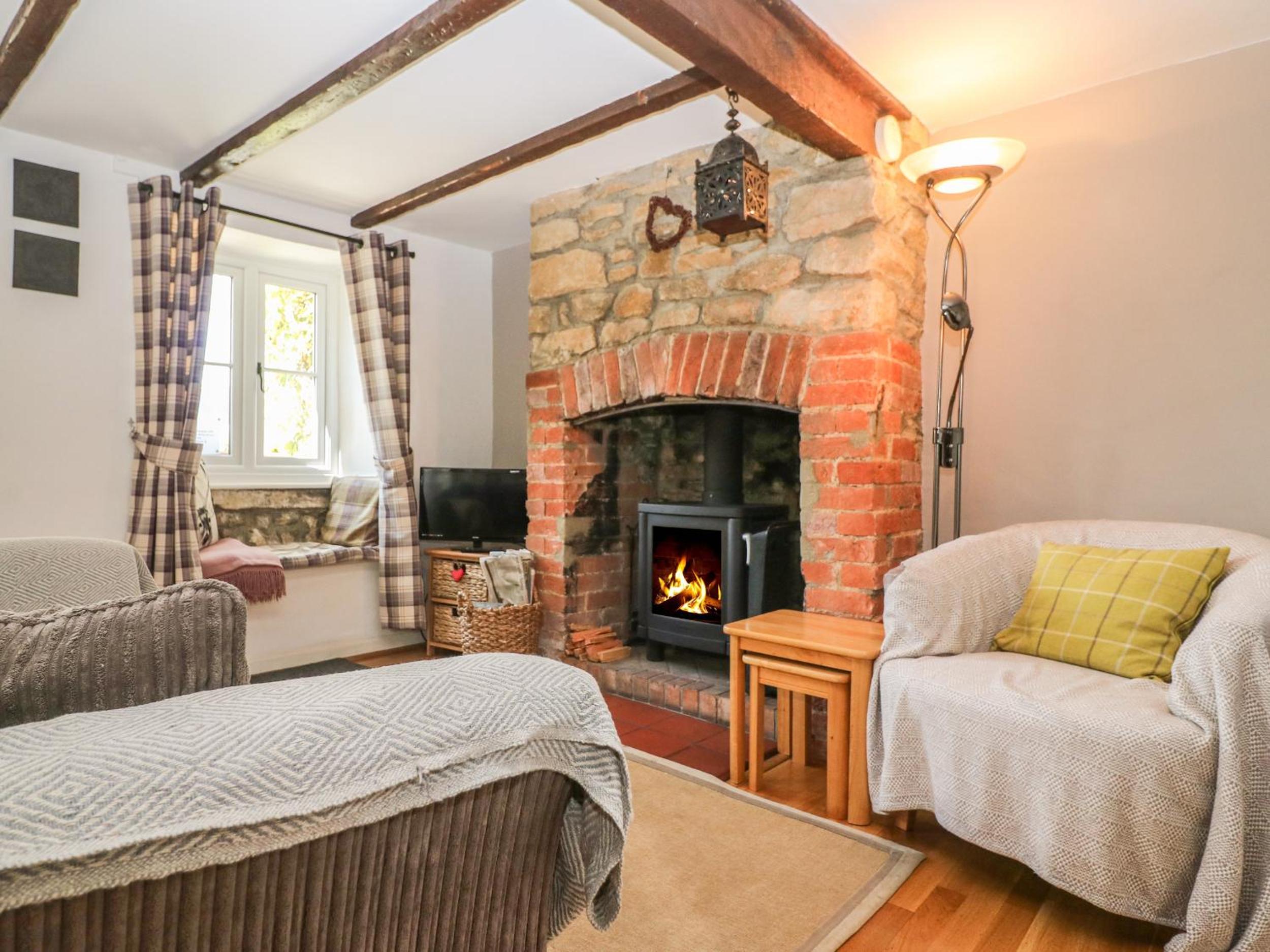 Appin Cottage view 3