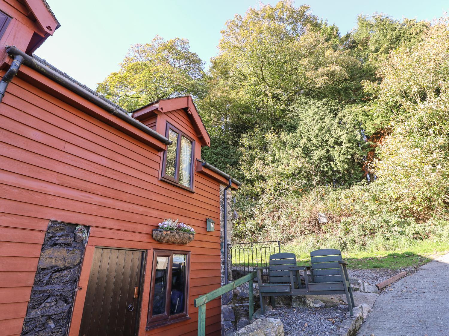 Oak Cottage view 4