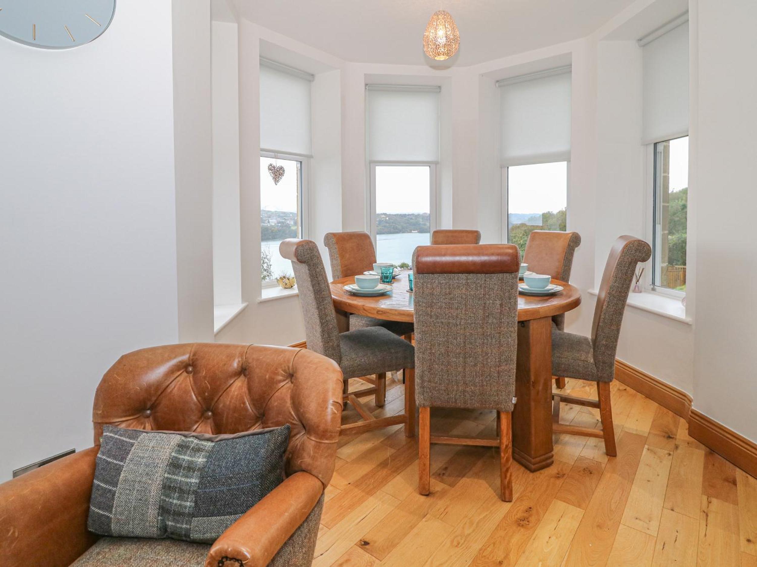 Bryn Mel Apartment