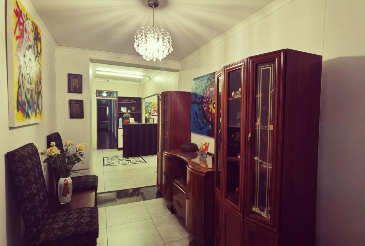 Monica's Premium Guesthouse