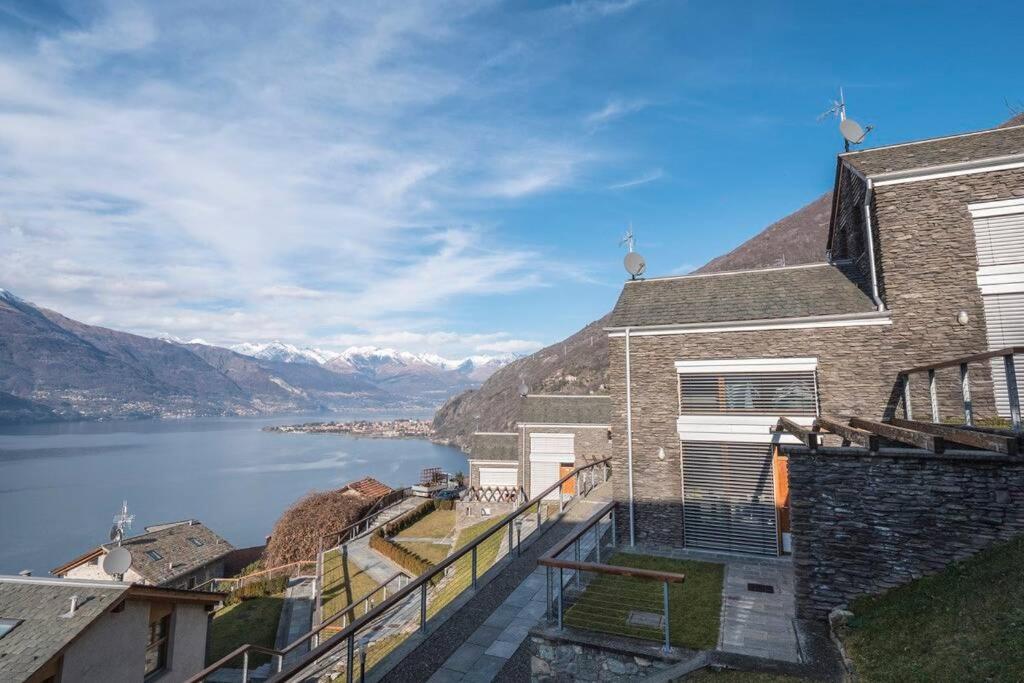 Hotel beautiful poolside and stunning lake view Gardenia - Image 1