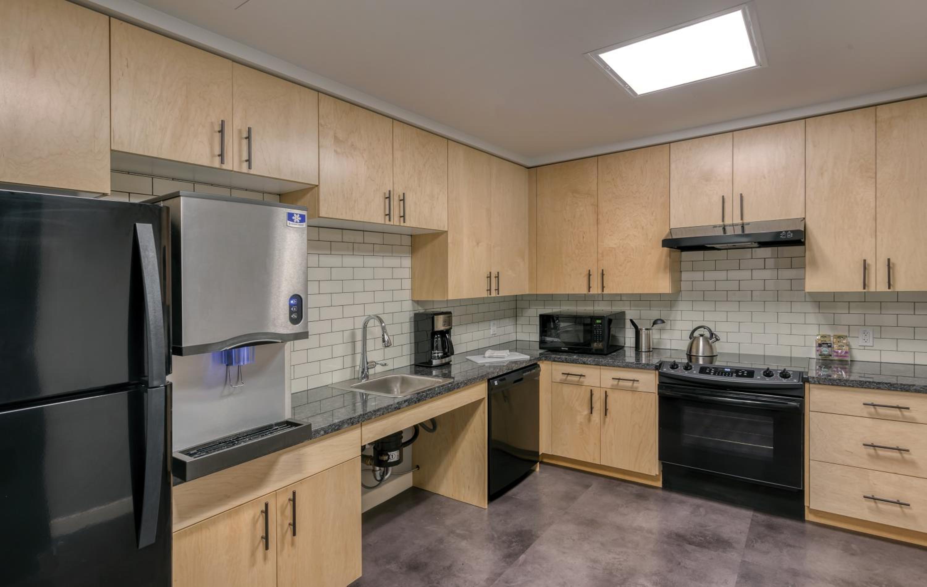 Portland Vacations - WorldMark Portland Waterfront Park - Property Image 41