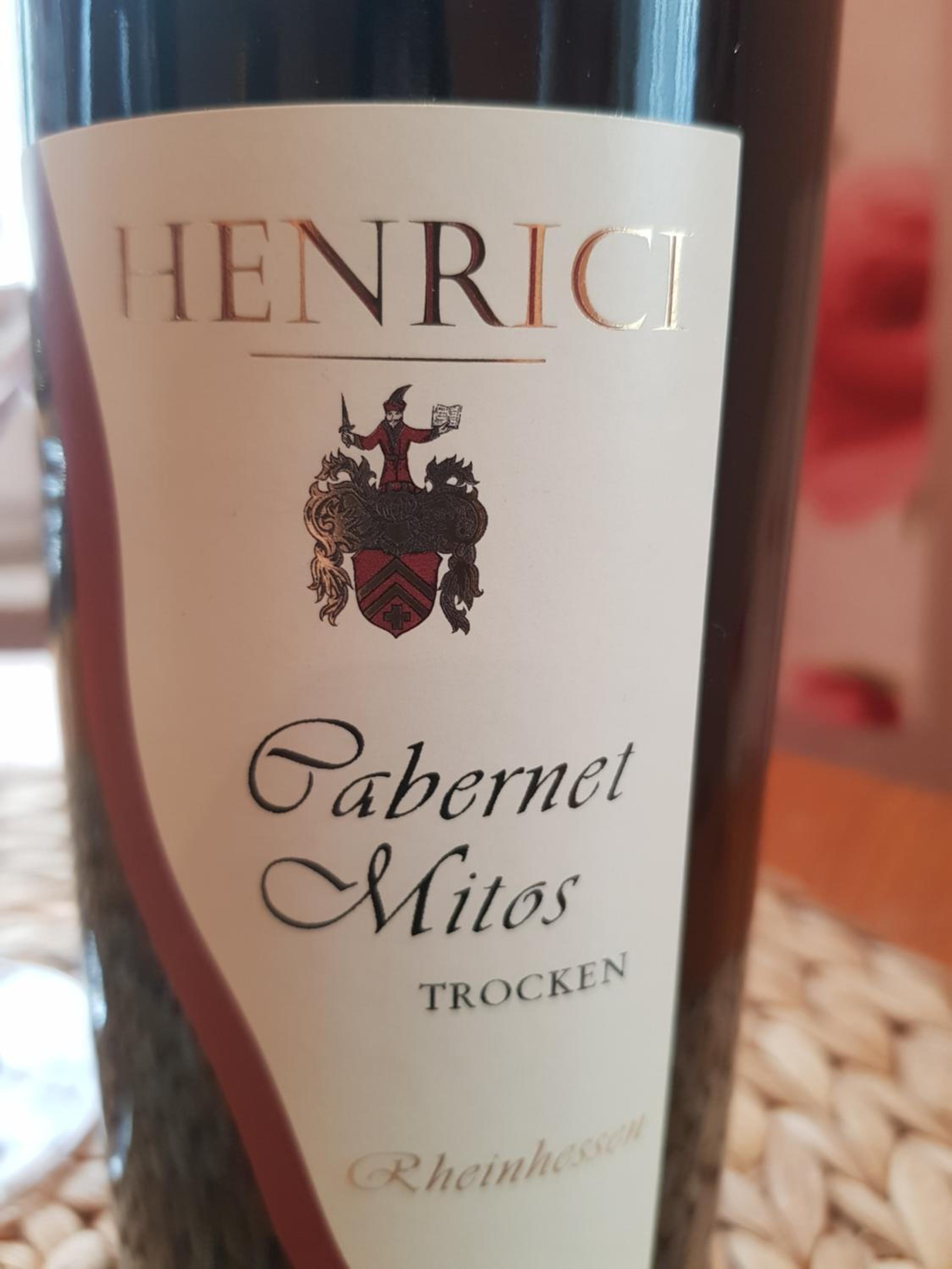 Weingut und Gästehaus Henrici