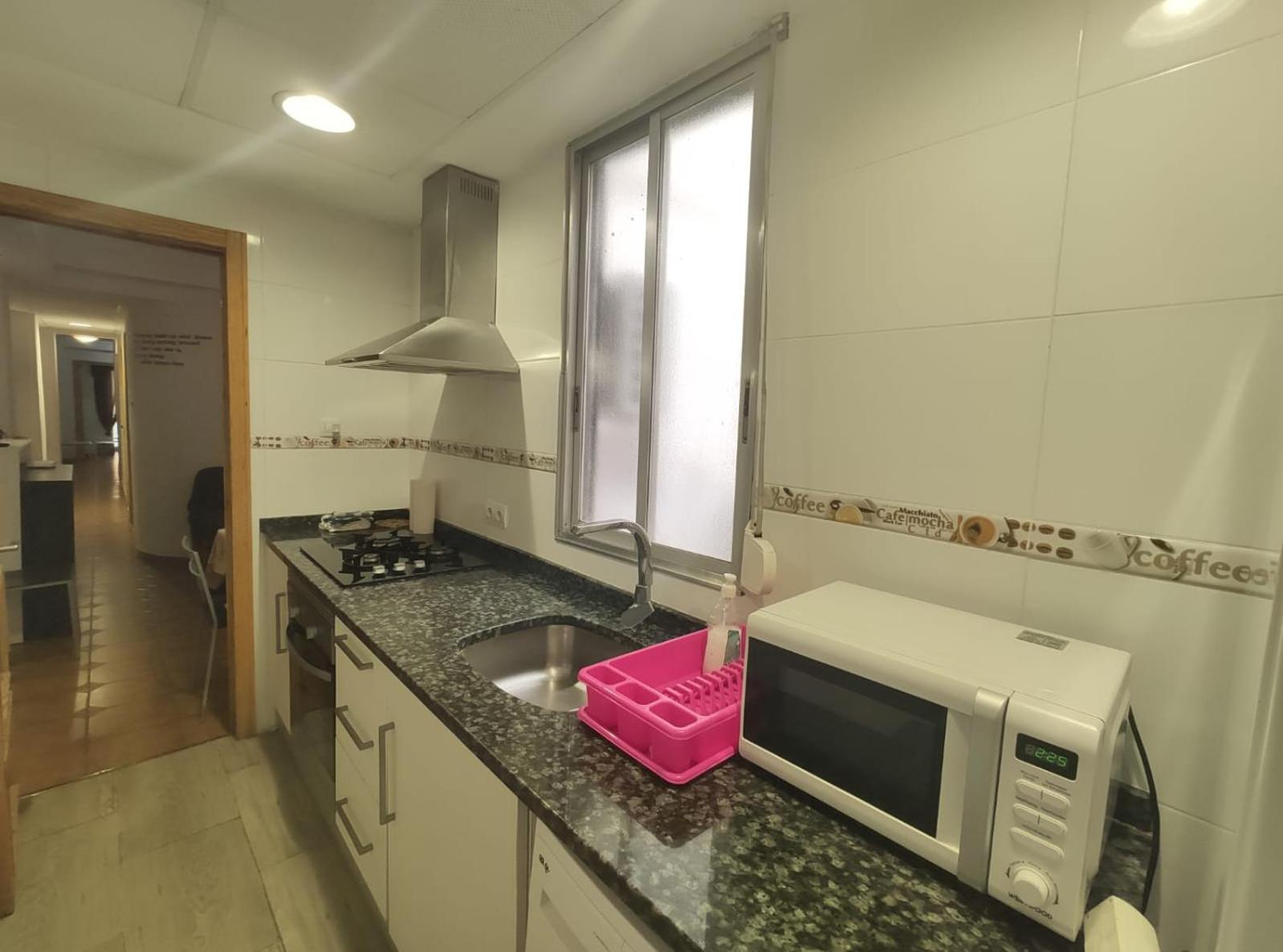 Valencia Vacations - Apartamento La Marina Real - Property Image 8