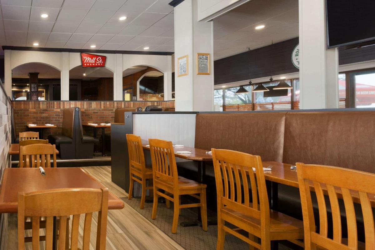 restaurant