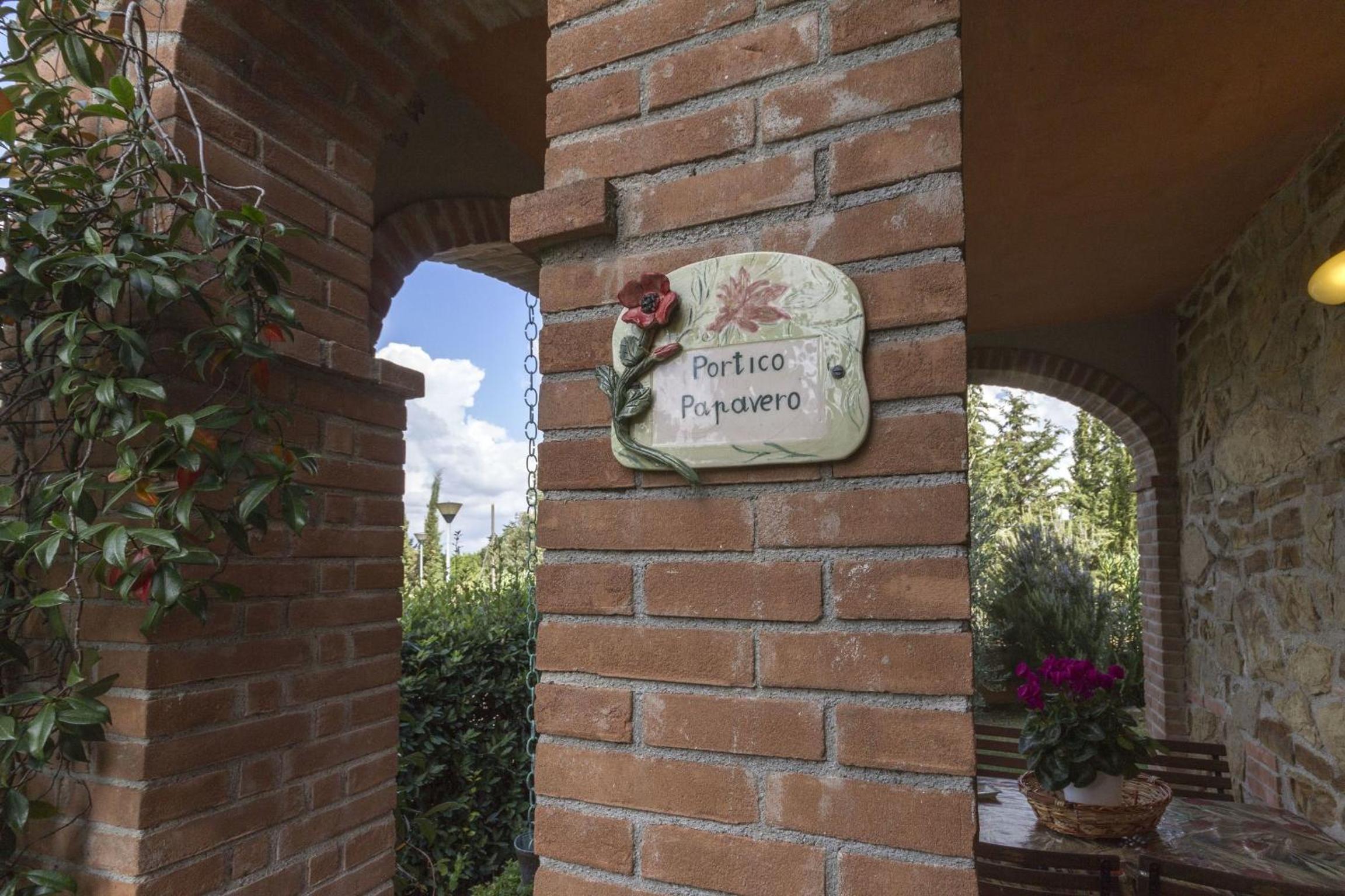 Calanchi Apartments