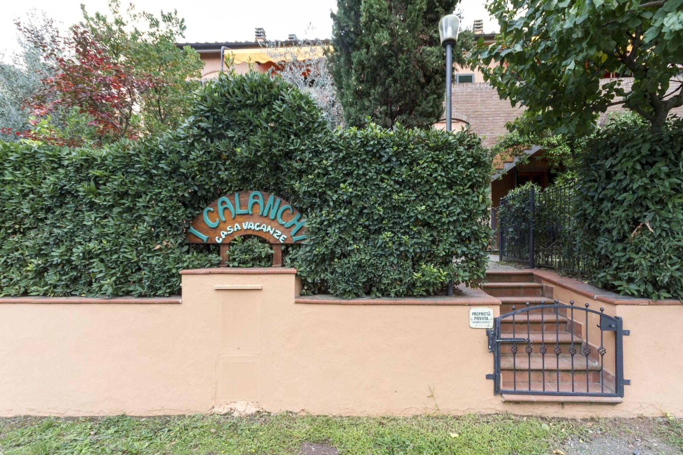 Calanchi Apartments