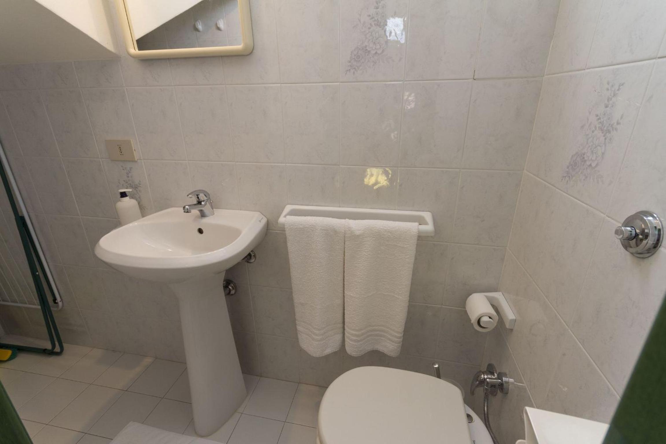 Calanchi Apartments