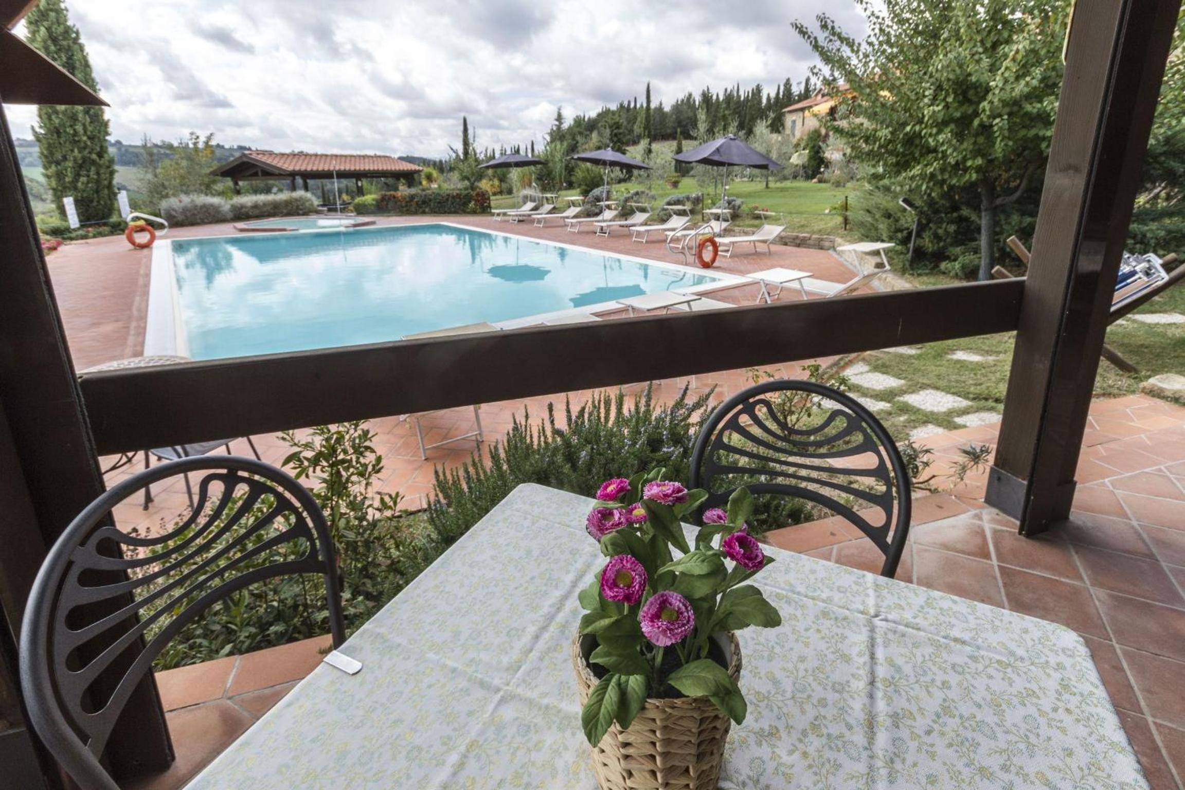 Calanchi Apartments