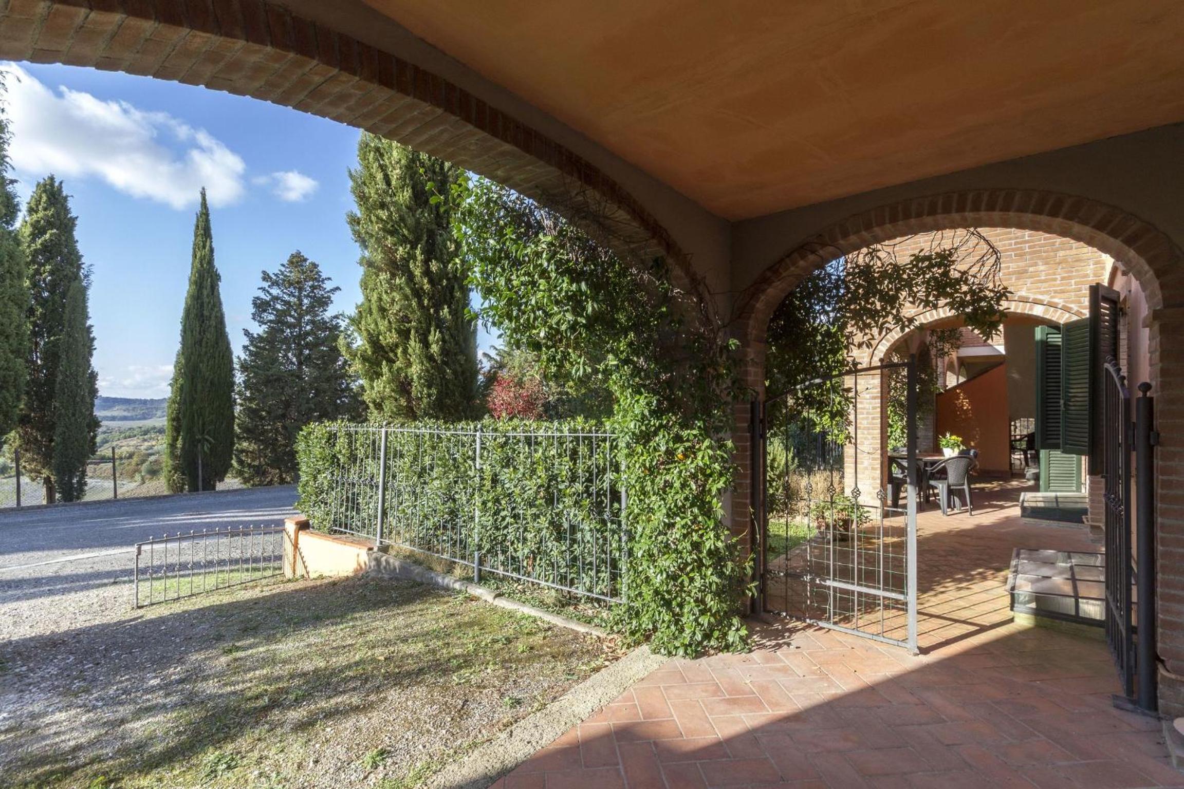 Calanchi Apartments
