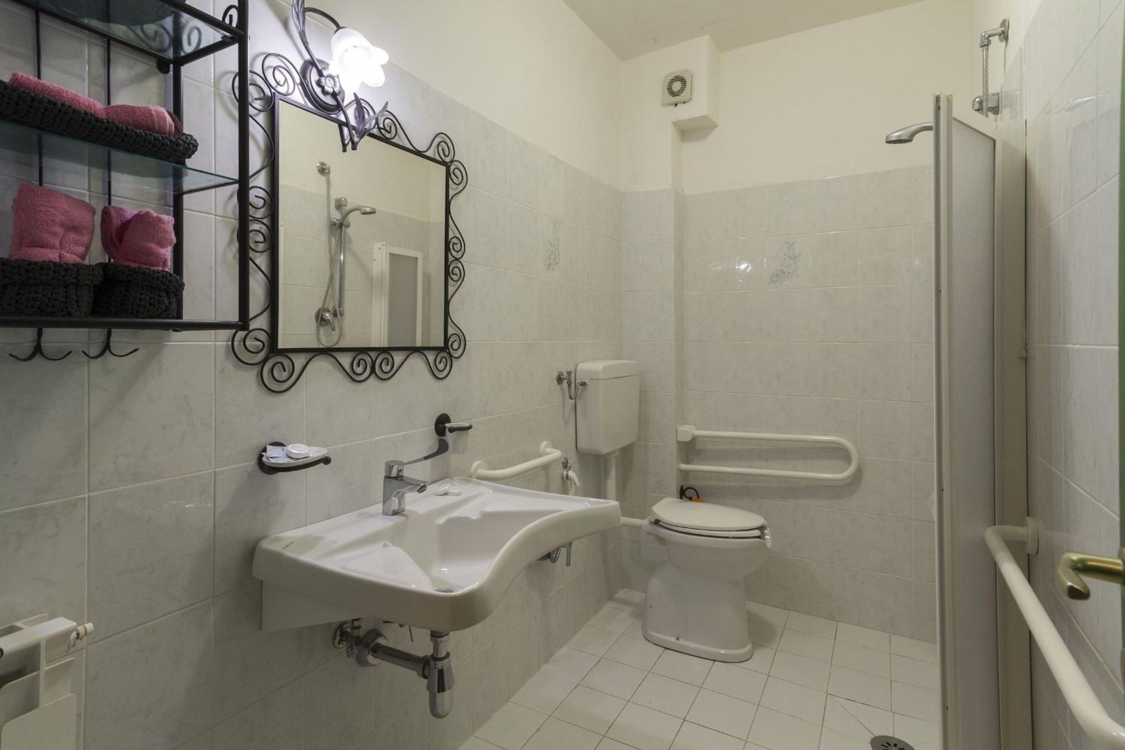 Calanchi Apartments