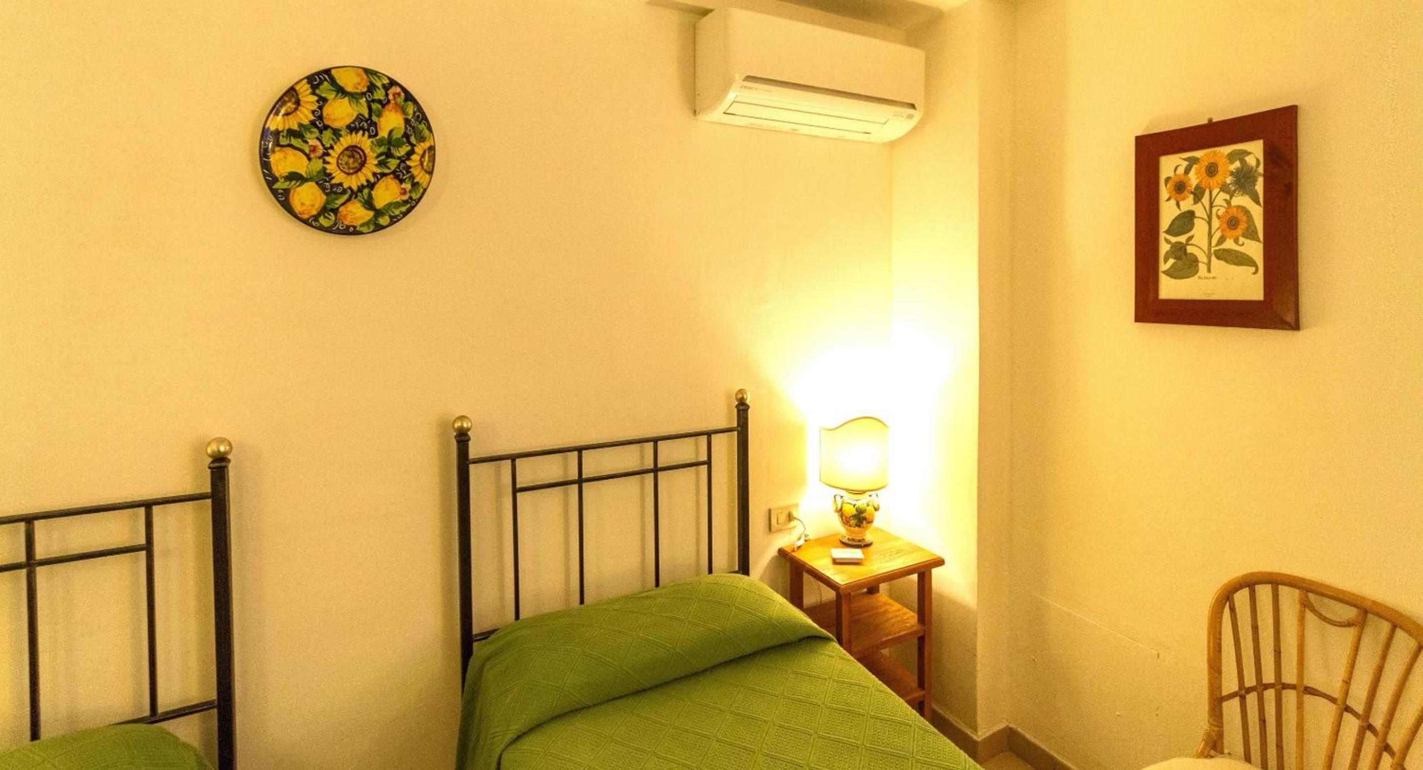 Calanchi Apartments