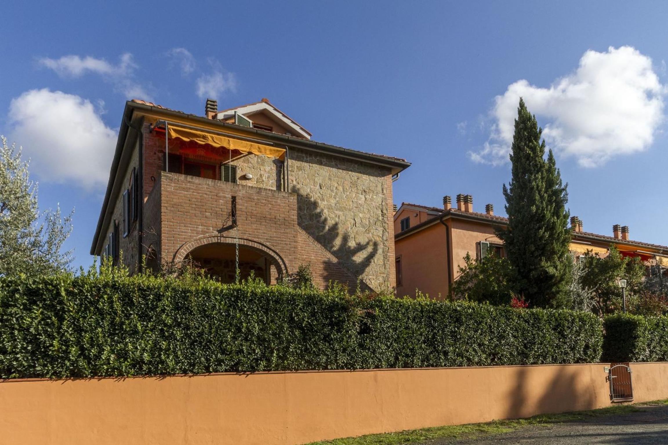 Calanchi Apartments