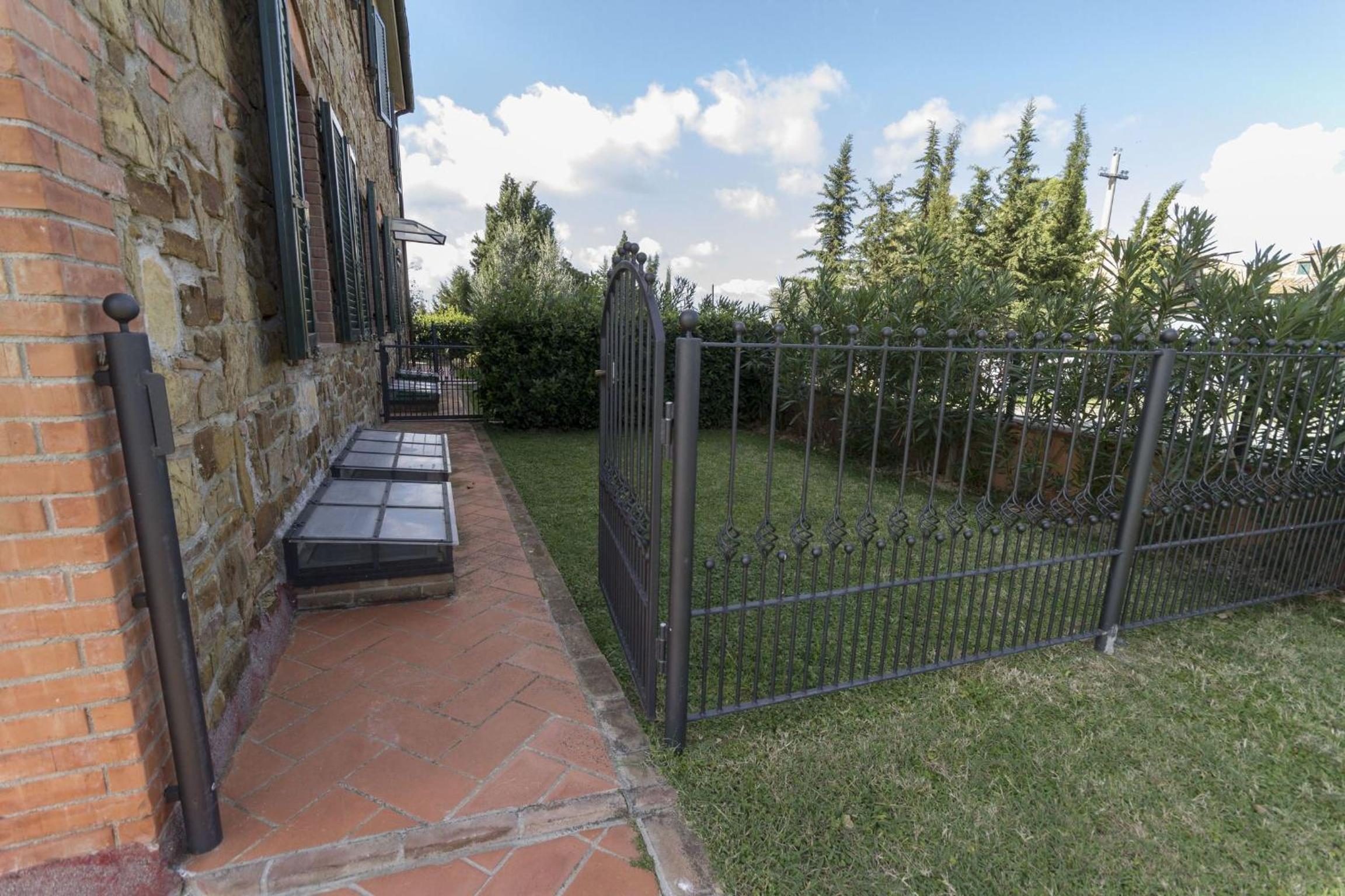 Calanchi Apartments